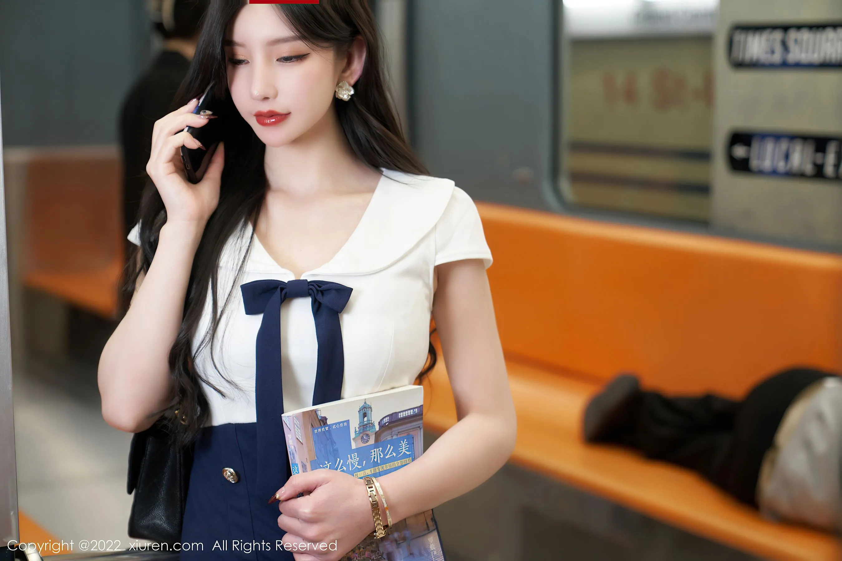  秀人网 No.4979 周于希Sally 短裙美腿第5张