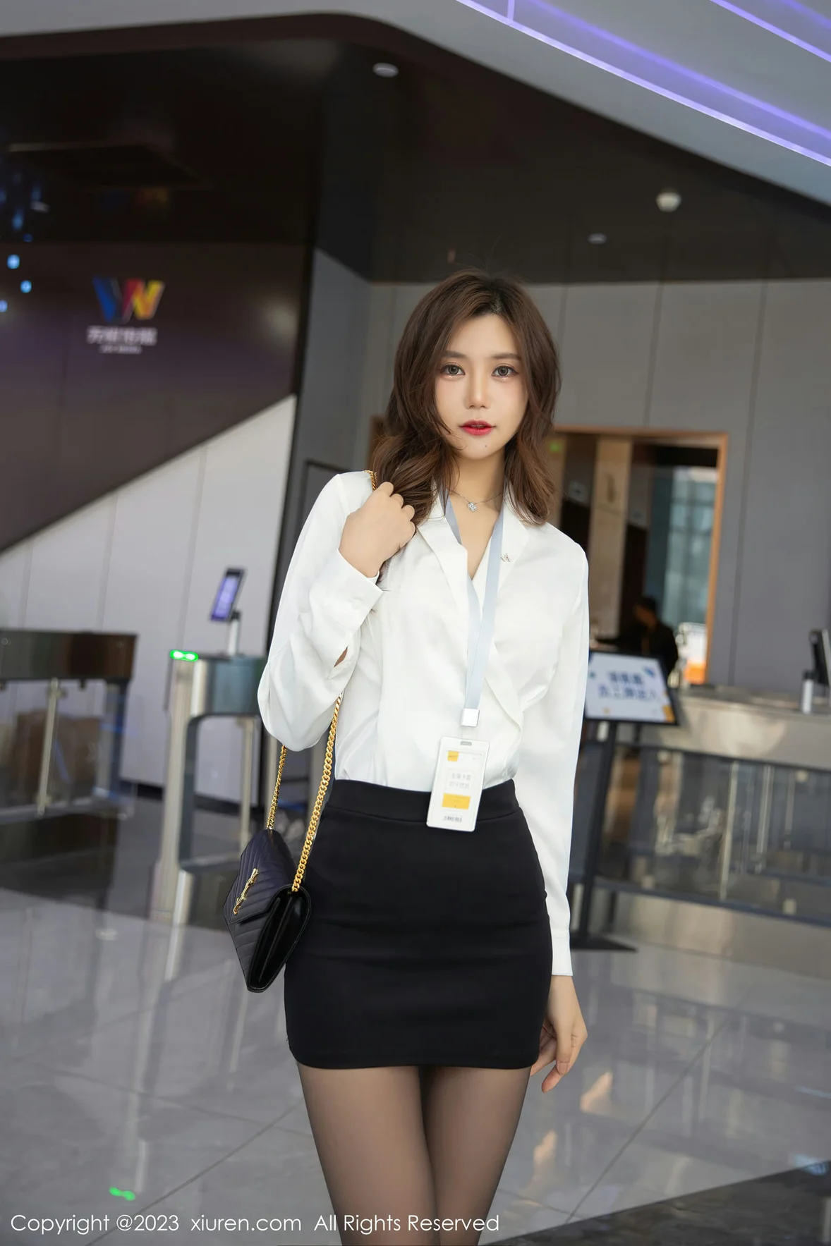  XiuRen 秀人 No.7079 绮里嘉ula 办公室OL巴厘岛写真 [80P]第1张
