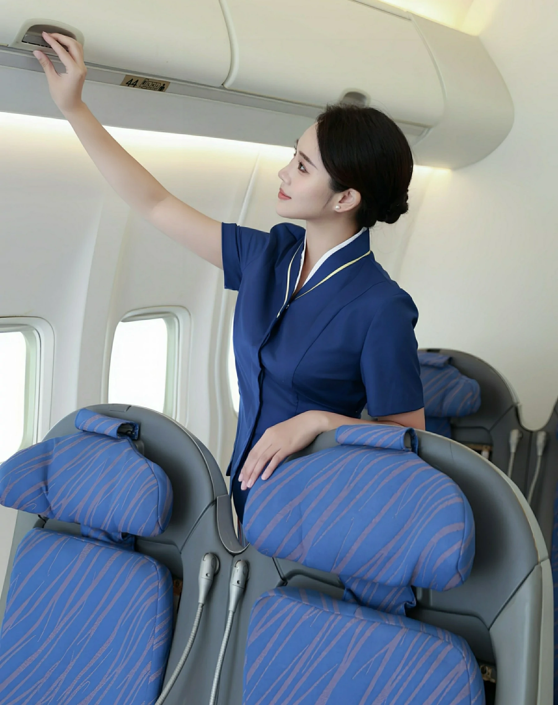  秀人网 No.10708 南乔 [64P]第9张