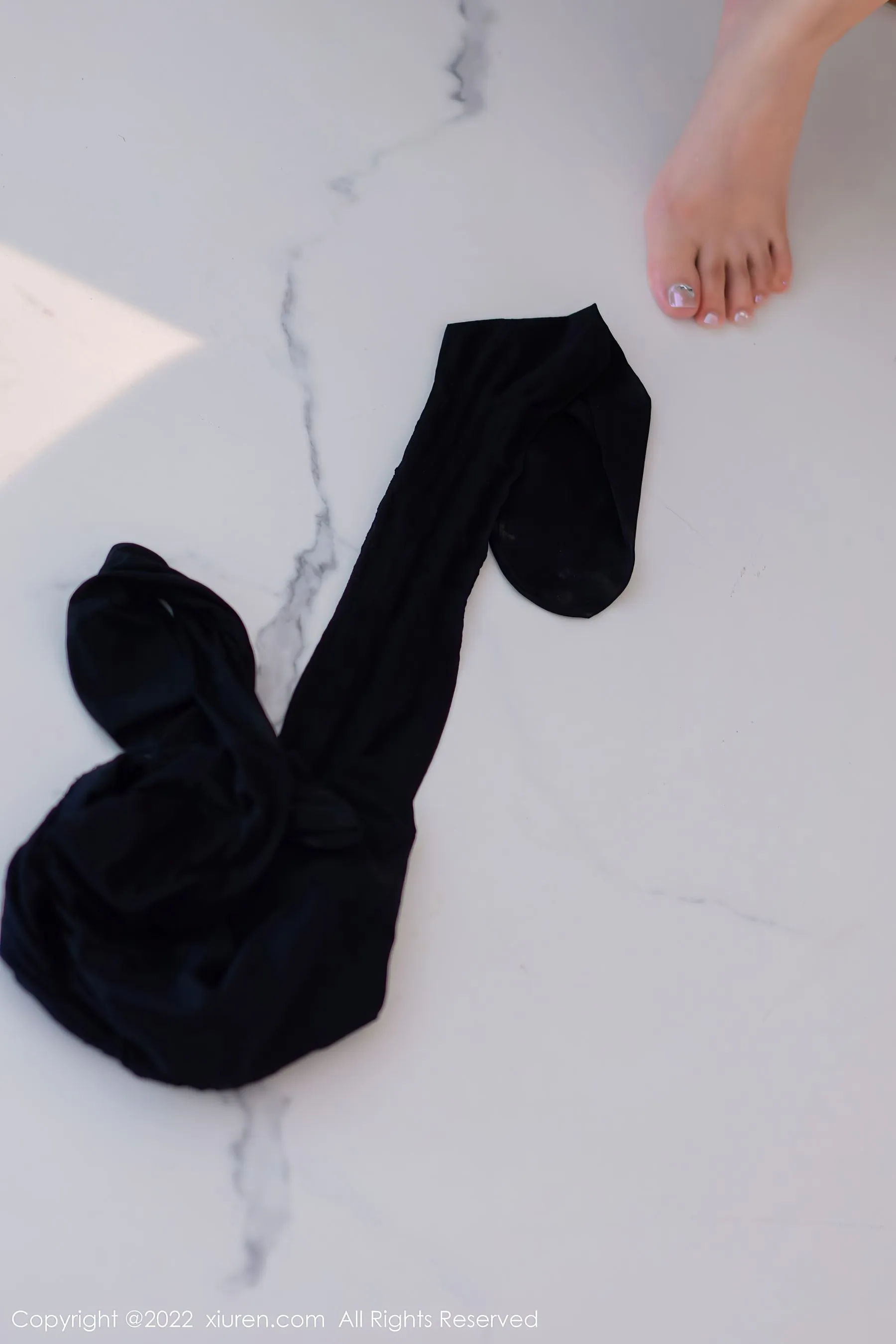  秀人网 No.5449 laura阿姣 黑丝美腿第10张