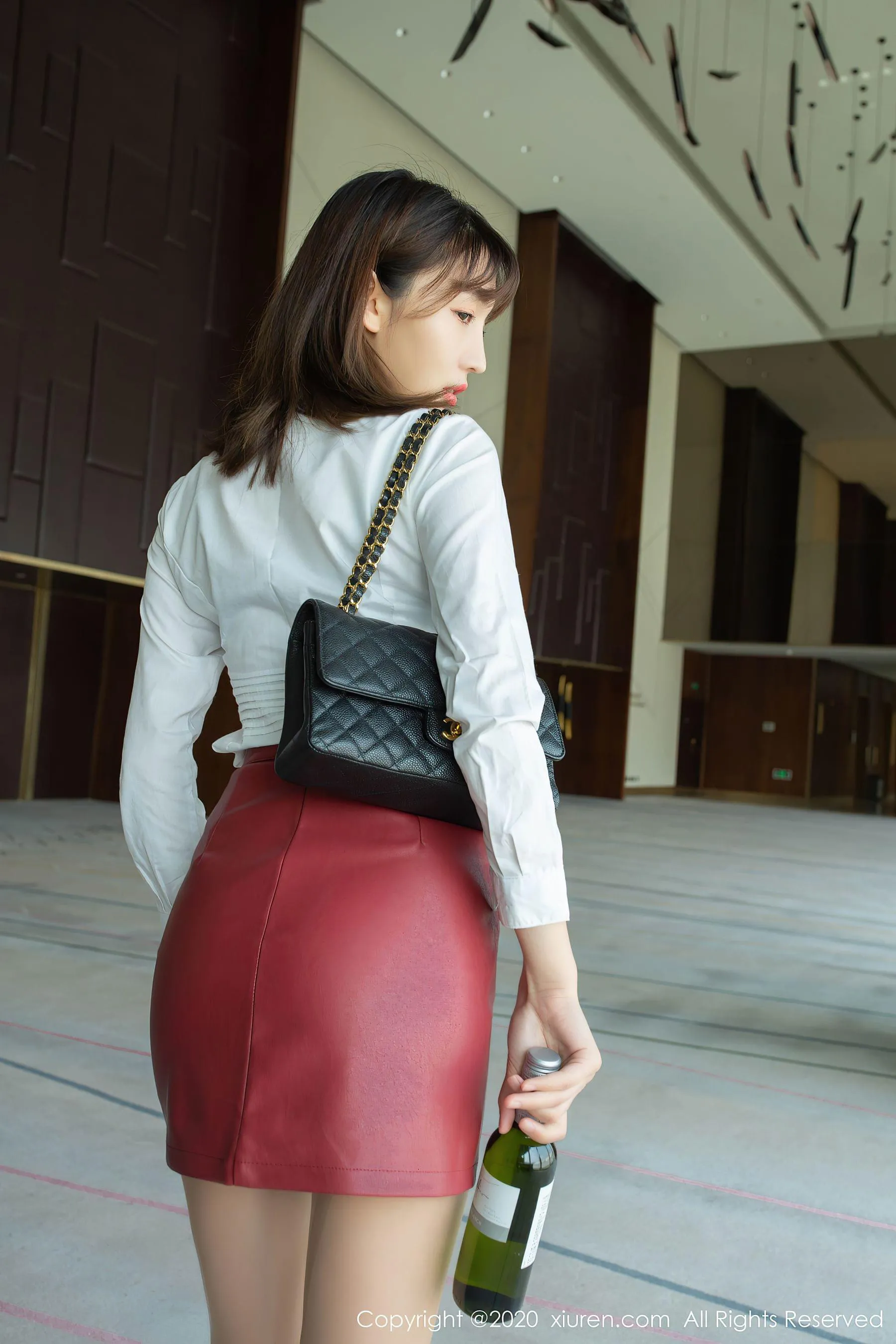  秀人XIUREN No.2393 陆萱萱第13张