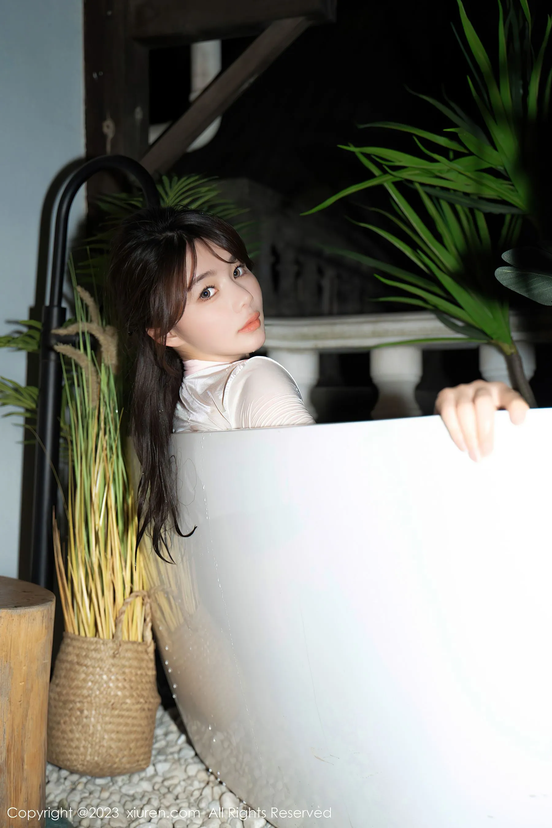  秀人网 No.6489 婠婠么 丝袜美腿第12张