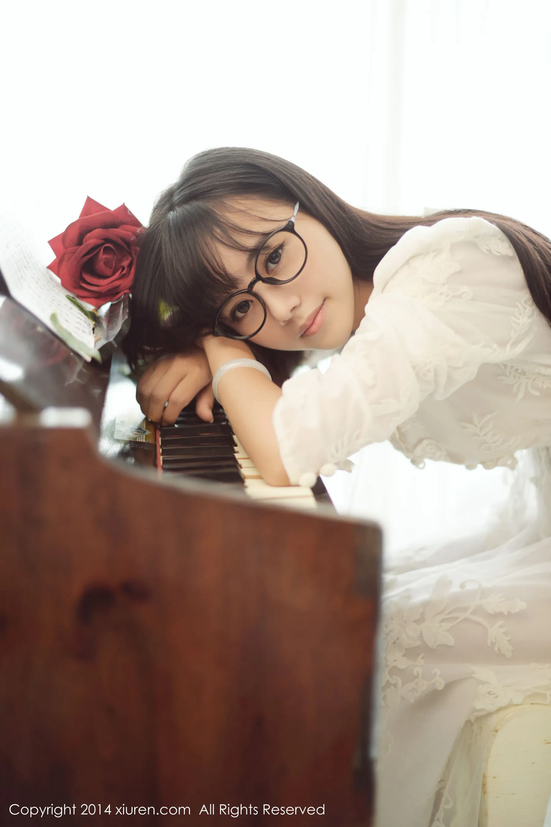  toro羽住《小清新系列》 秀人网 No.170第2张