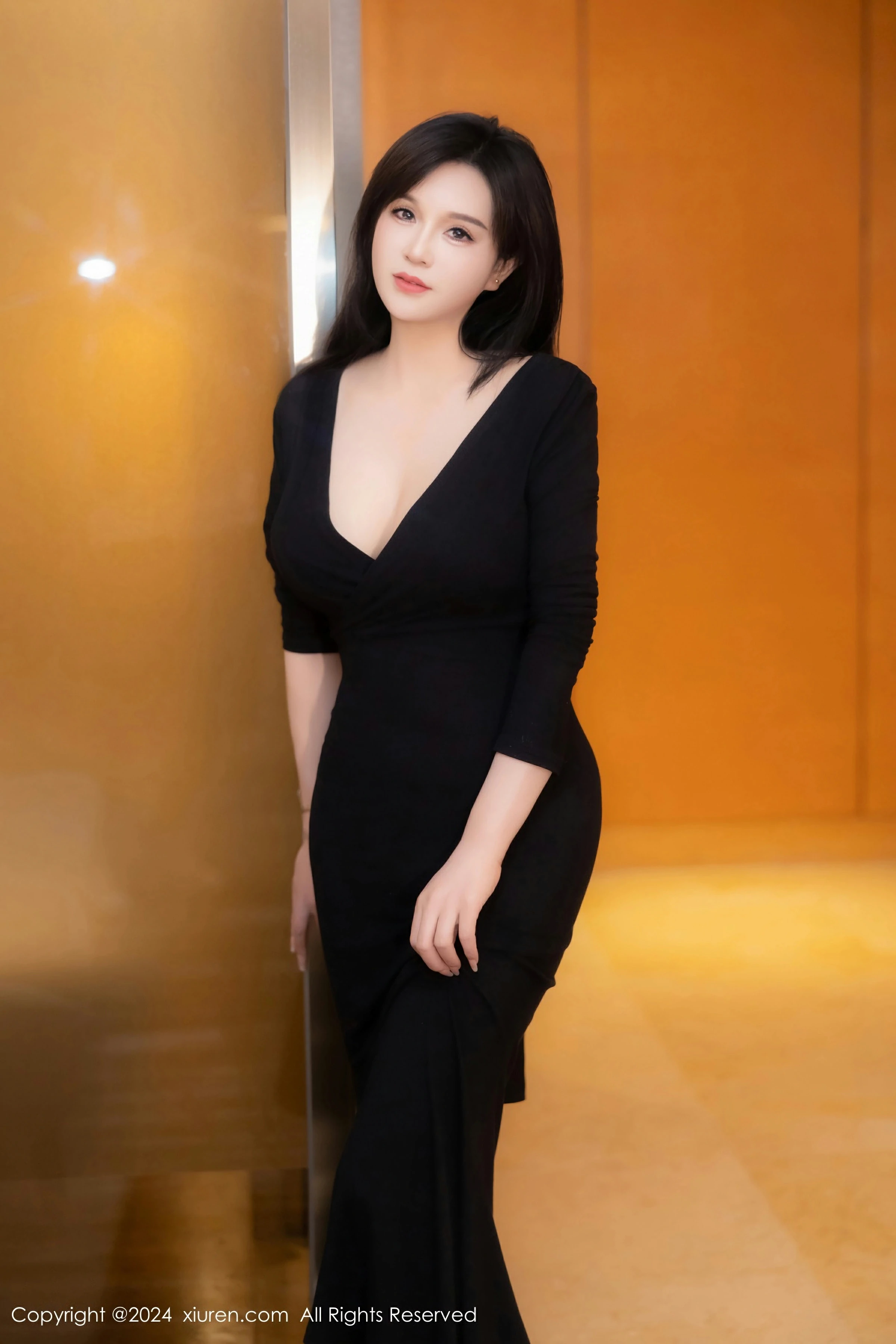  XiuRen 秀人 No.8787 水水姐 新人模特 [78P]第2张