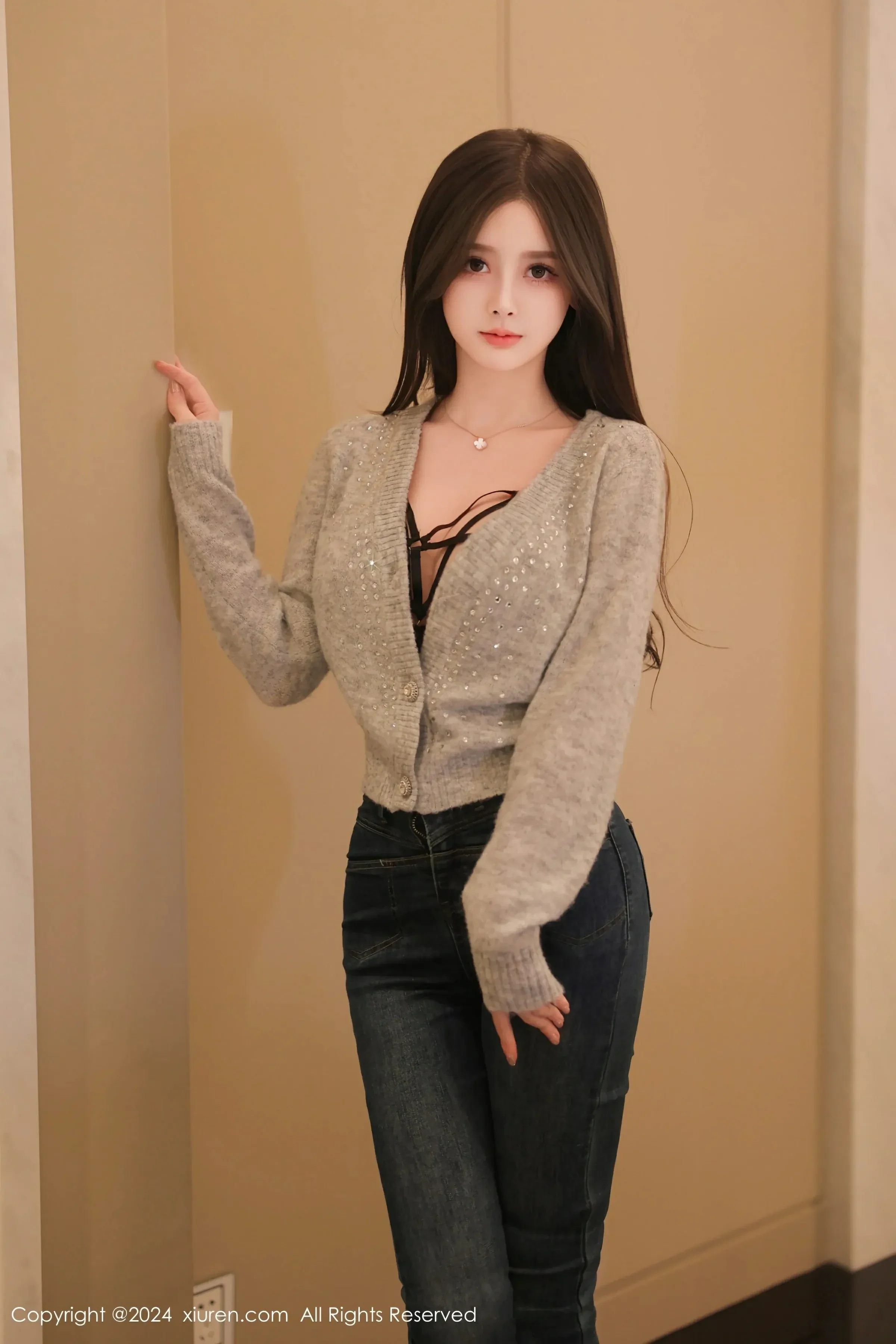  XiuRen 秀人 No.8806 奶喵喵 [81P]第1张