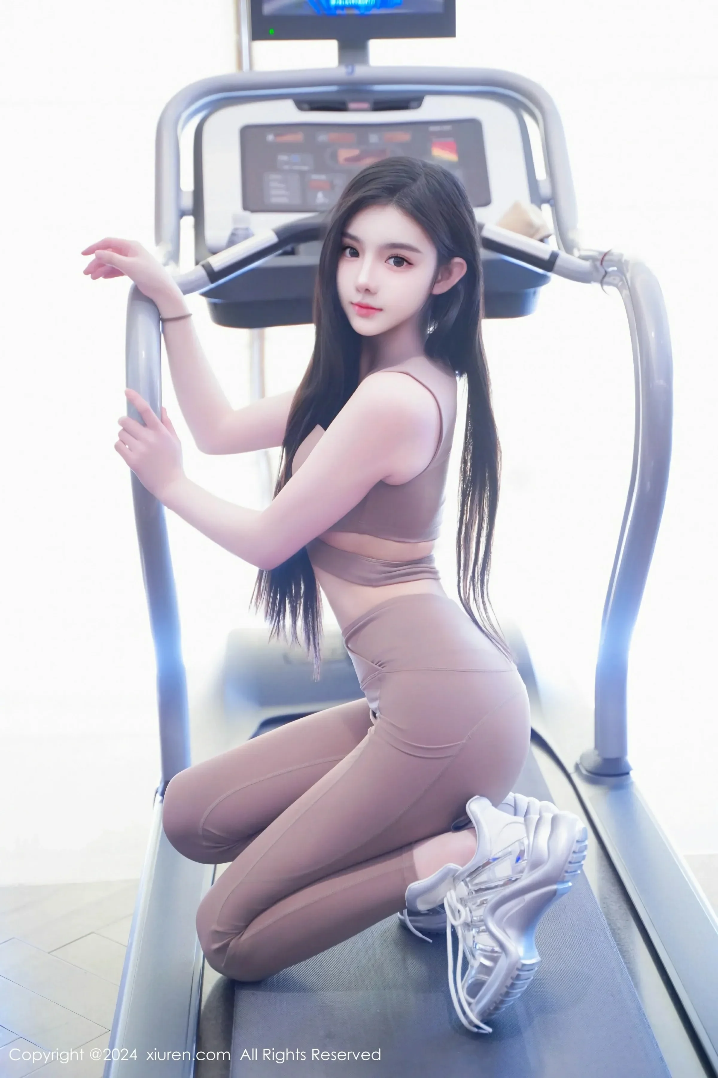  XiuRen 秀人 No.8382 龙雪儿 [76P]第4张