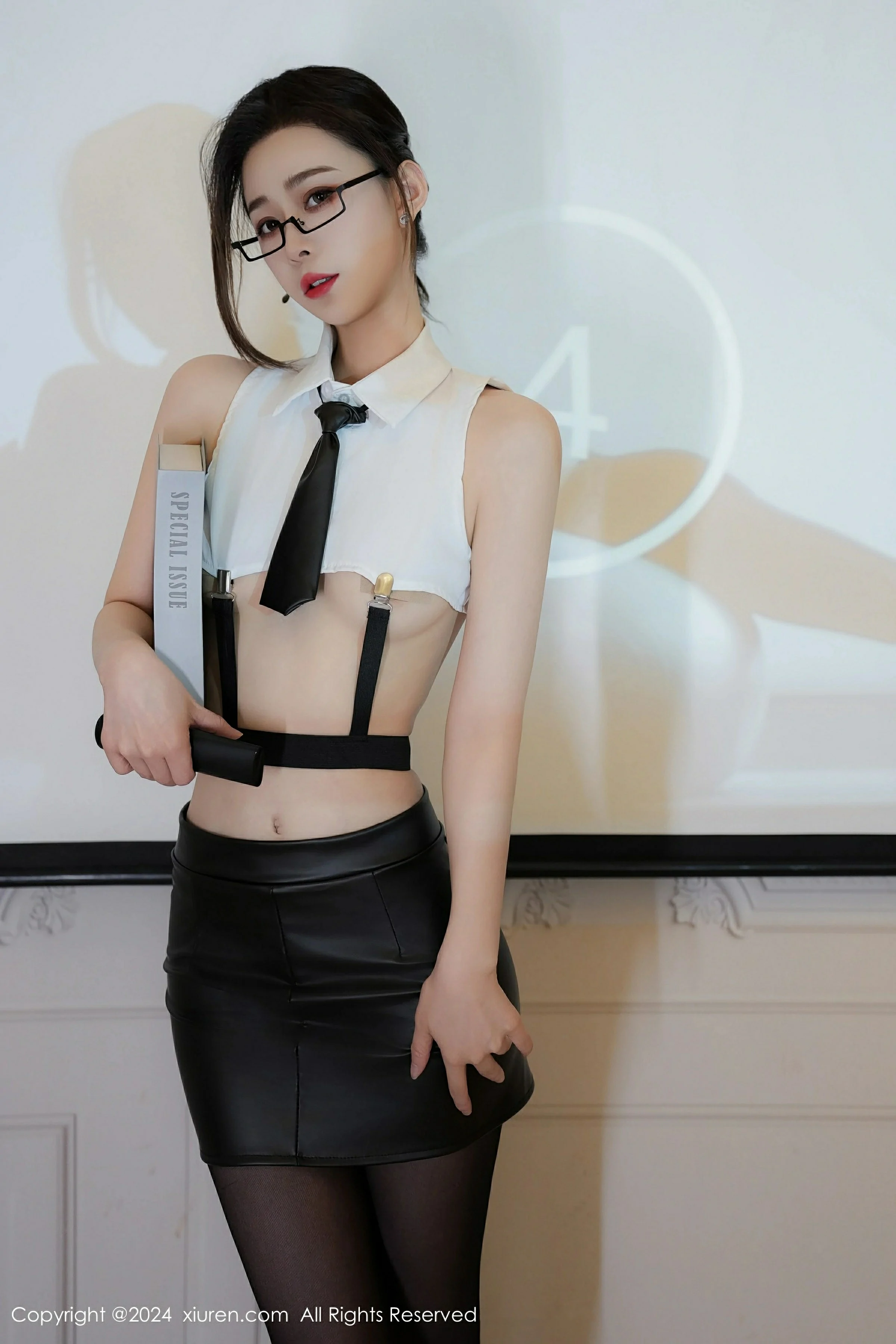  XiuRen 秀人 No.9353 糖糖 [70P]第4张