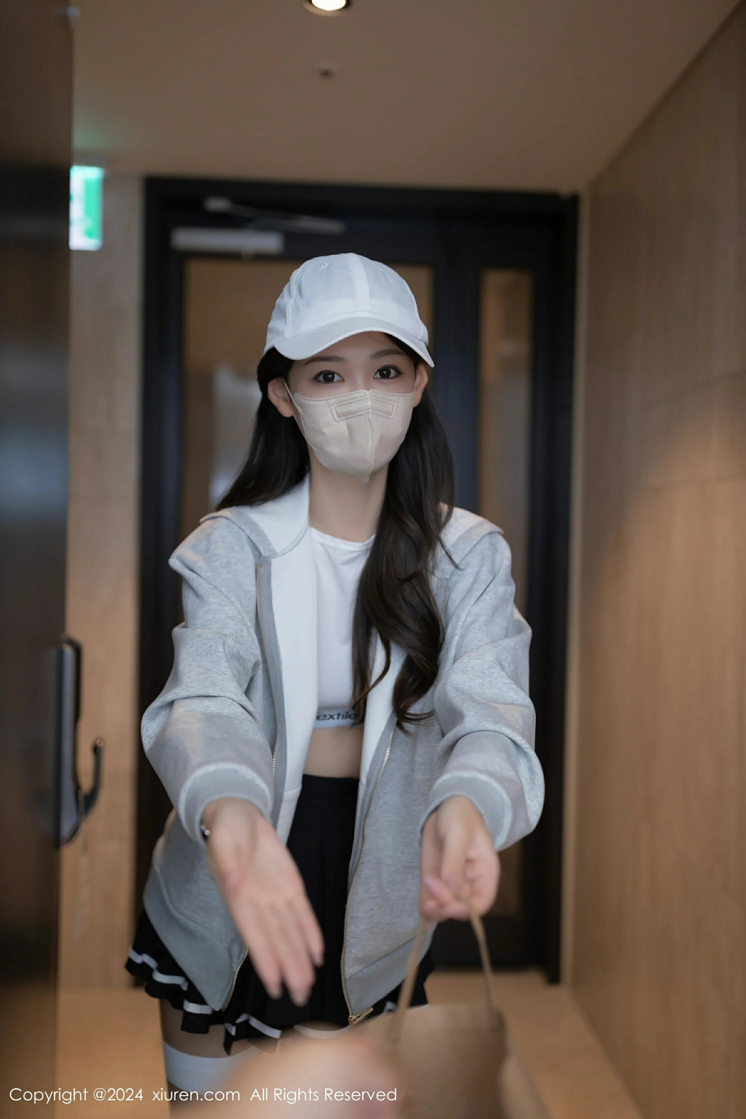  XiuRen 秀人 No.9196 唐安琪 [87P]第3张