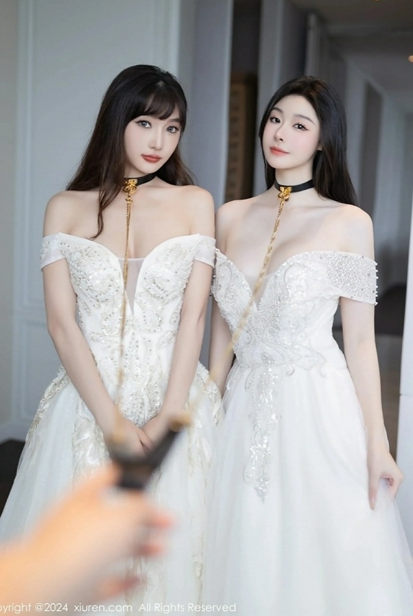  XiuRen 秀人 No.9240 小逗逗&陆萱萱 [80P]