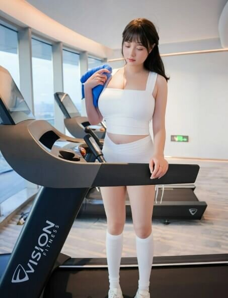  秀人网 No.10808 软情 [81P]