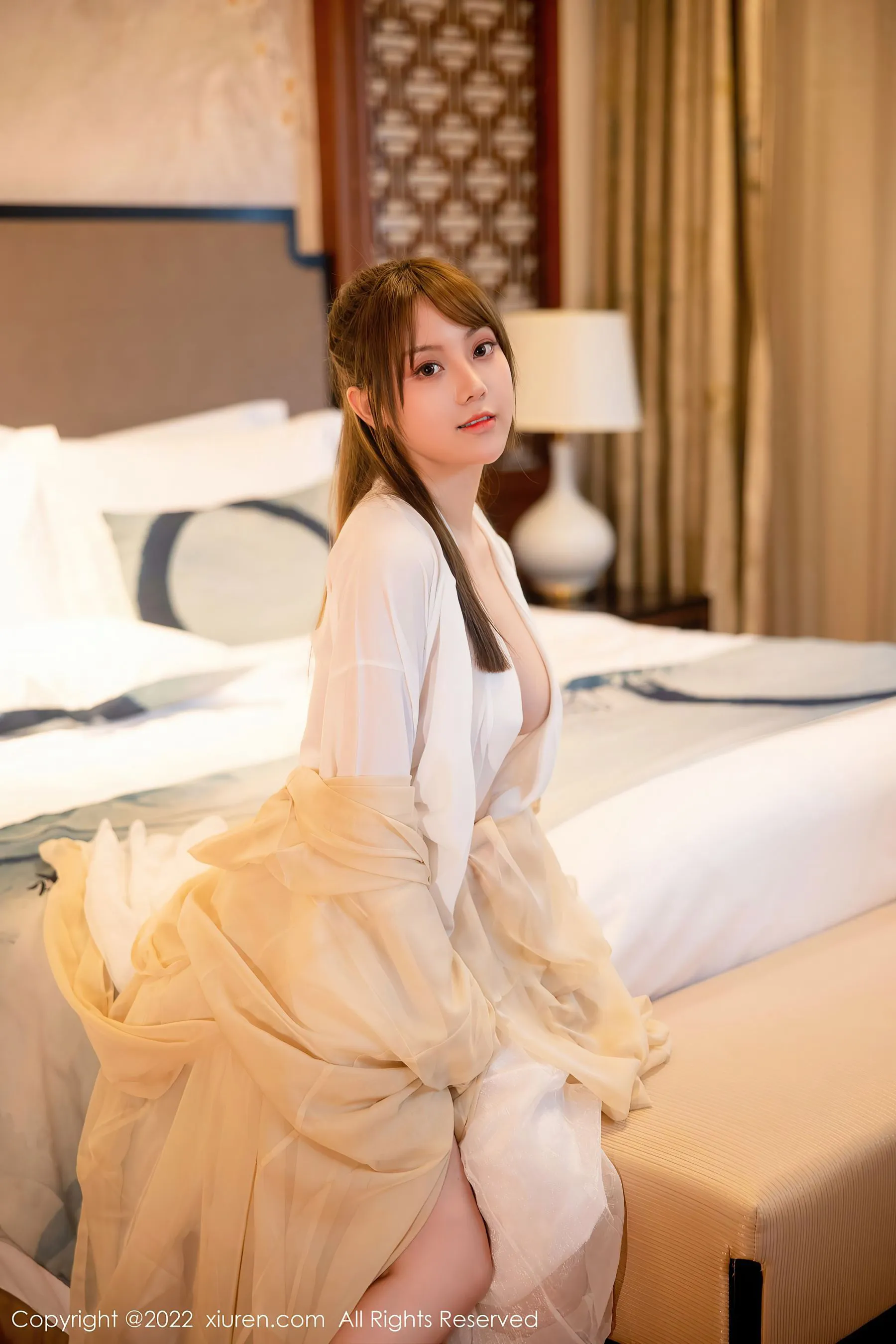  秀人网 No.5653 豆瓣酱 古装美臀