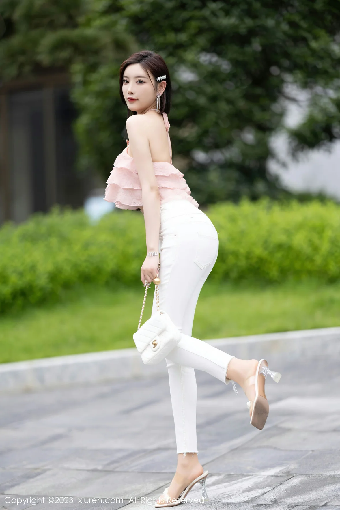  XiuRen 秀人 No.6907 杨晨晨Yome 女神玉体性感写真 [87P]