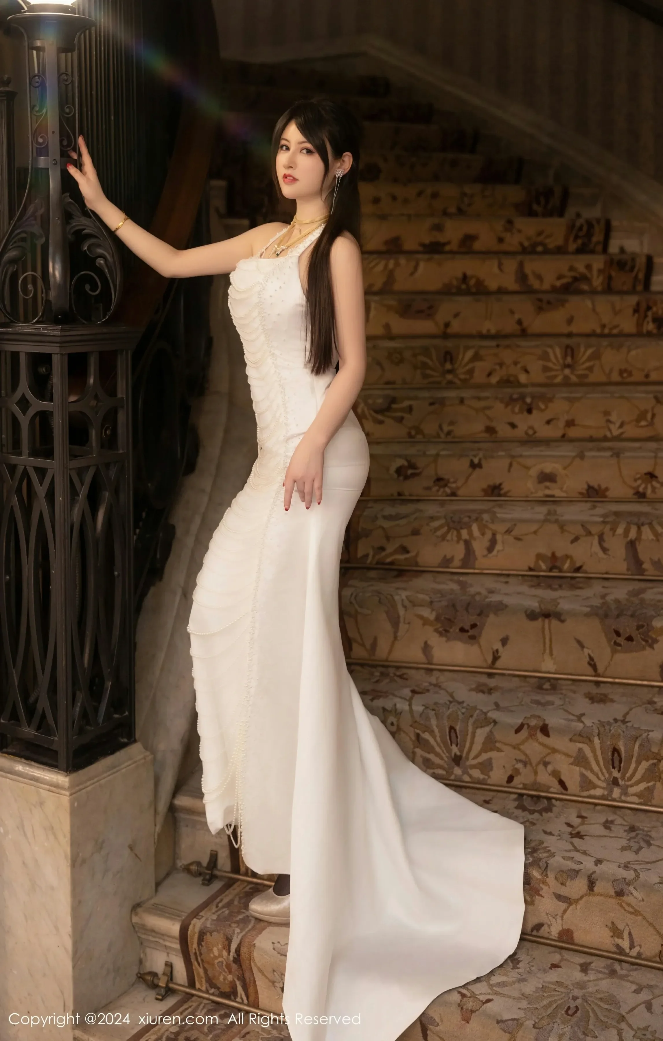  XiuRen 秀人 No.8436 诗诗kiki [83P]第2张