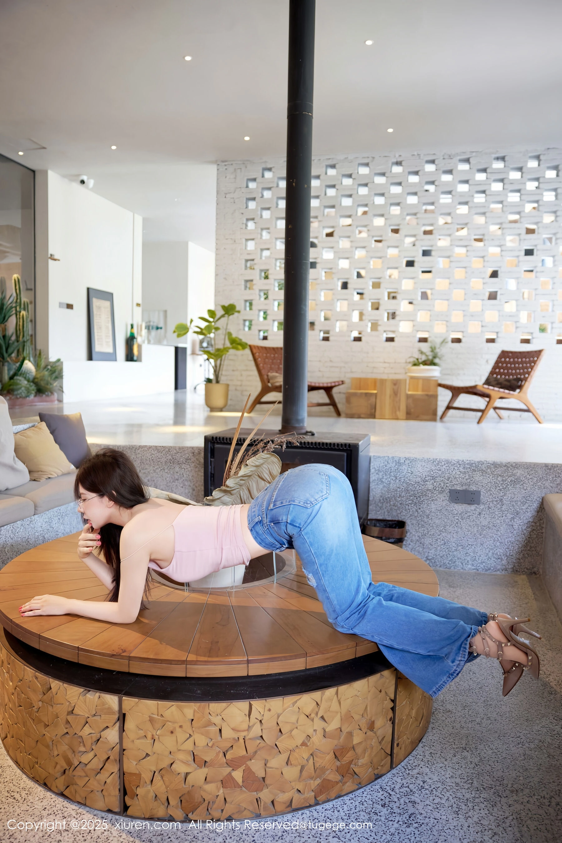  秀人网 尹甜甜sunny Vol.10983 [83P]第11张