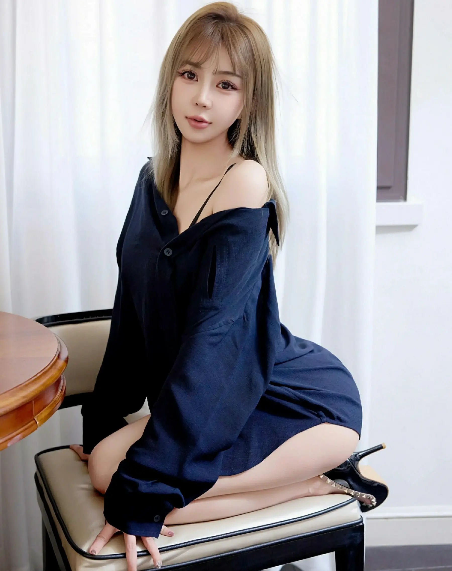  秀人网 No.10673 Zoe柚柚 [76P]第3张