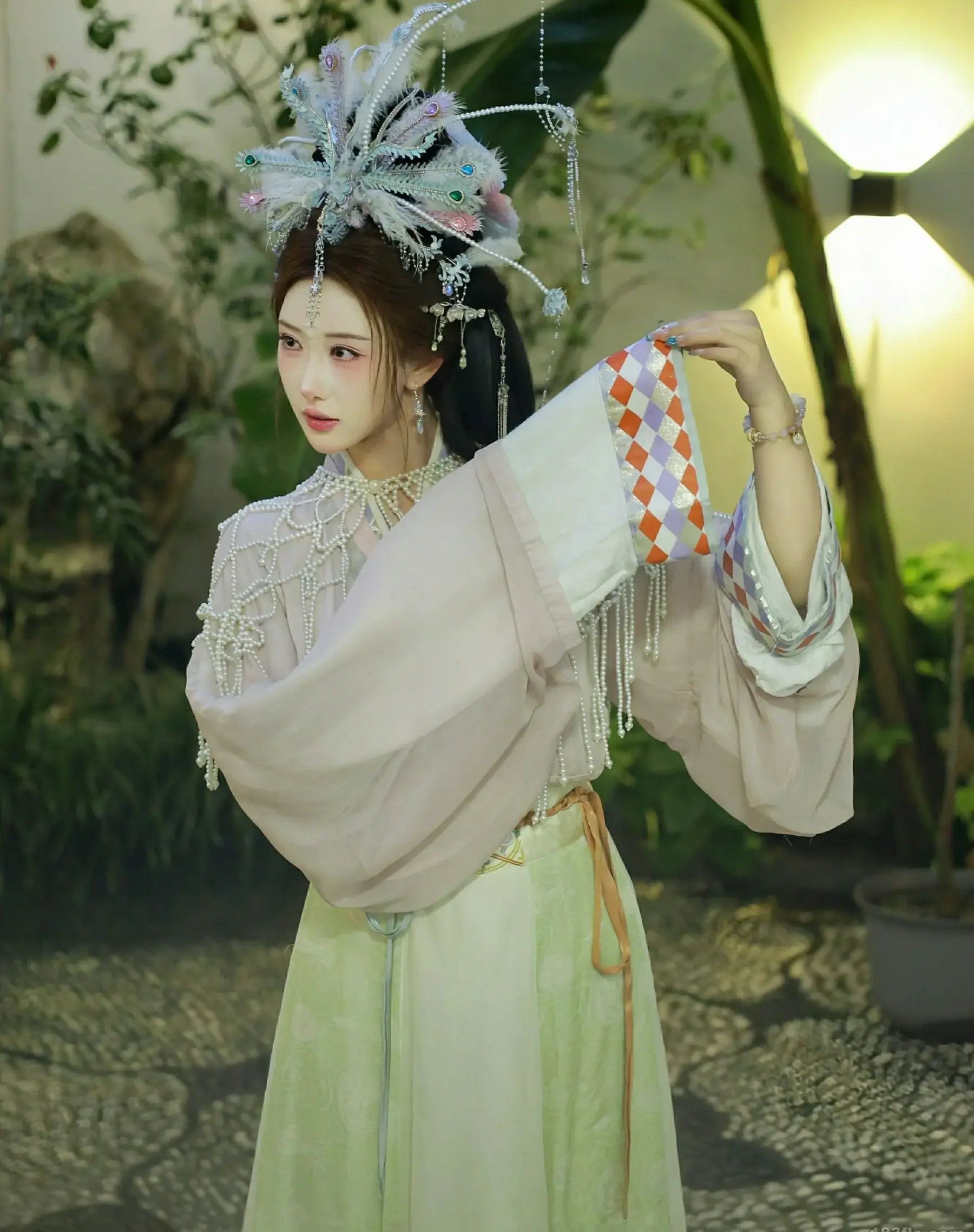  秀人网 No.10736 金允希Yuki [80P]第8张