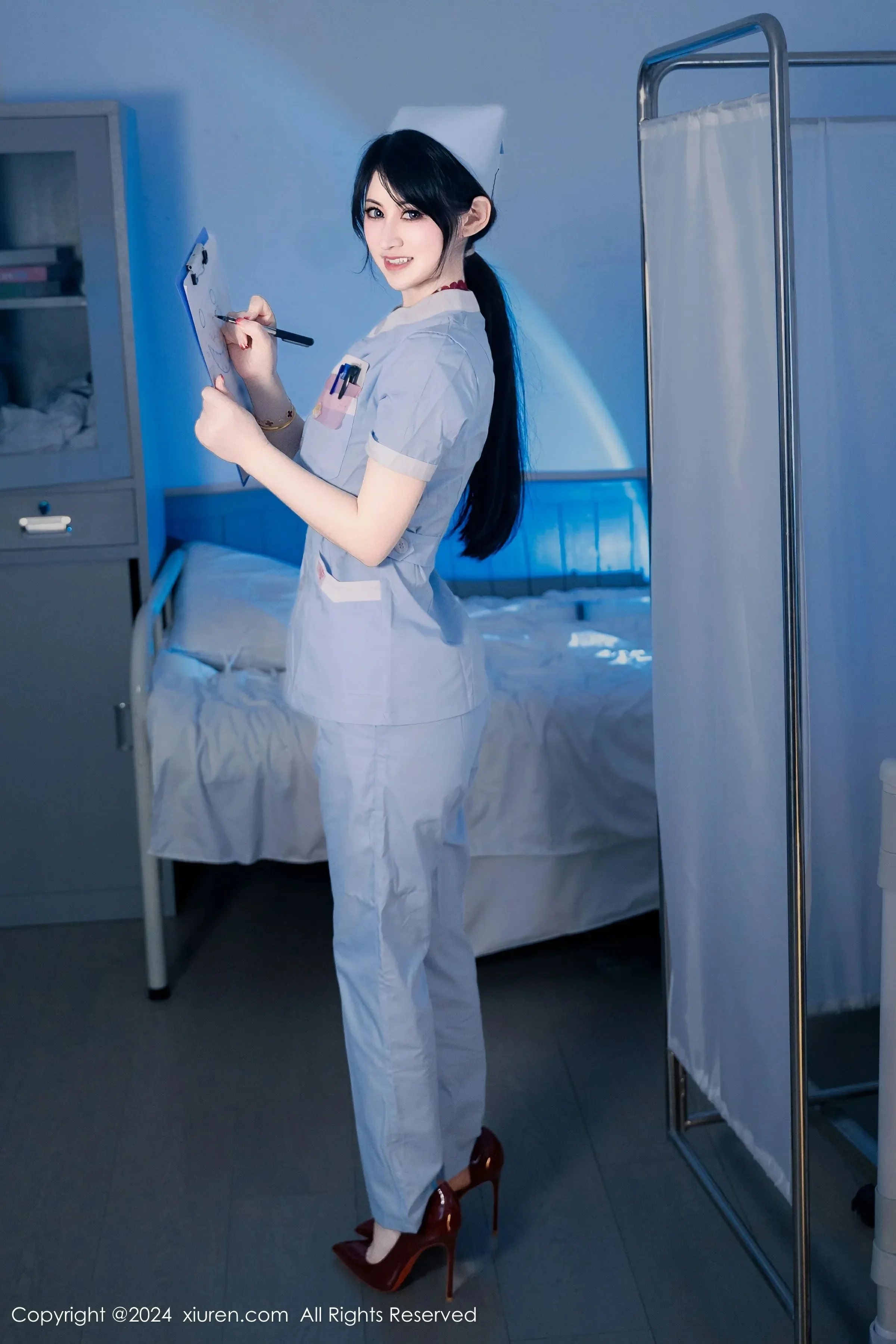  XiuRen 秀人 No.8859 诗诗kiki [114P]第3张