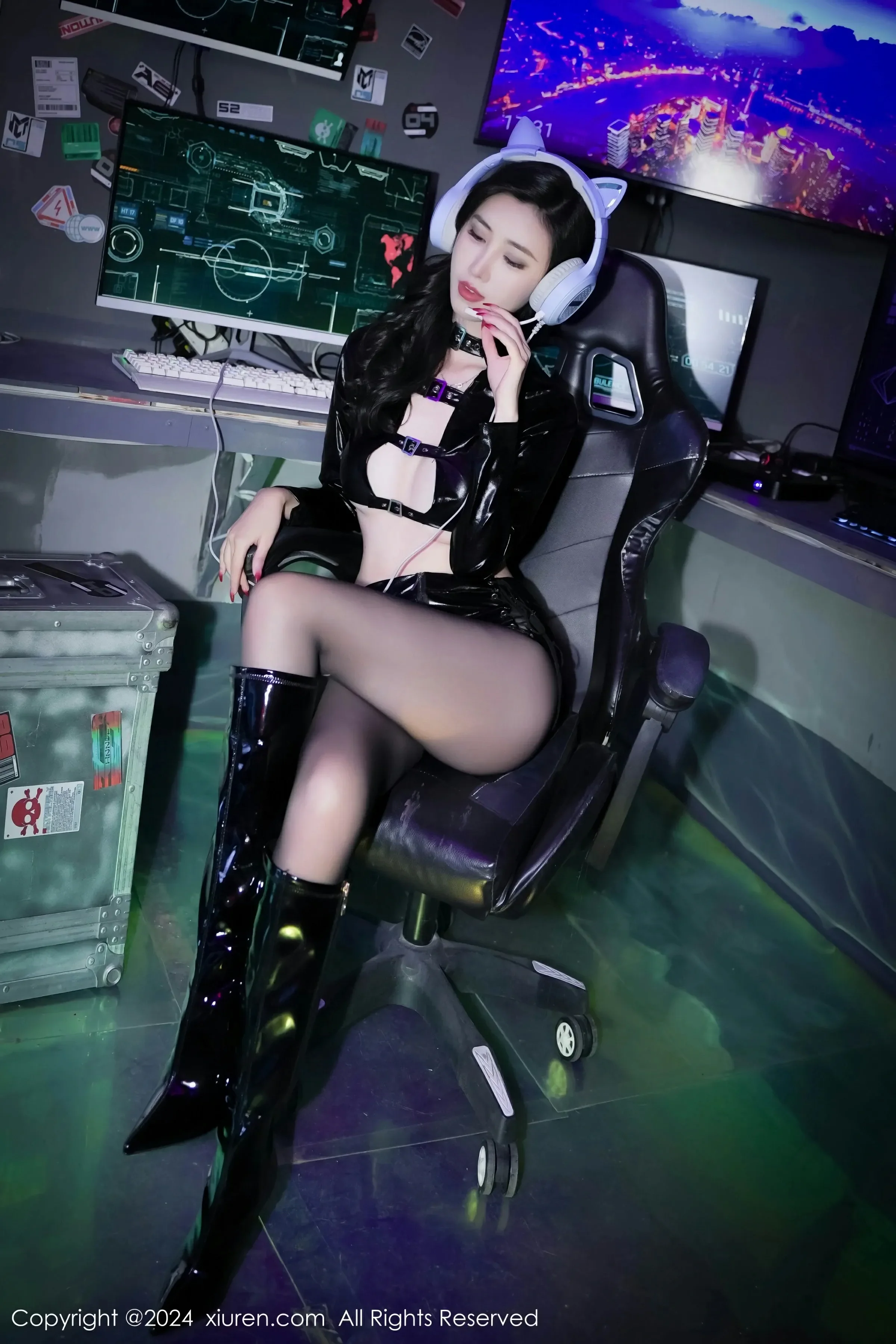  XiuRen 秀人 No.8219 章芃芃 [60P]第8张