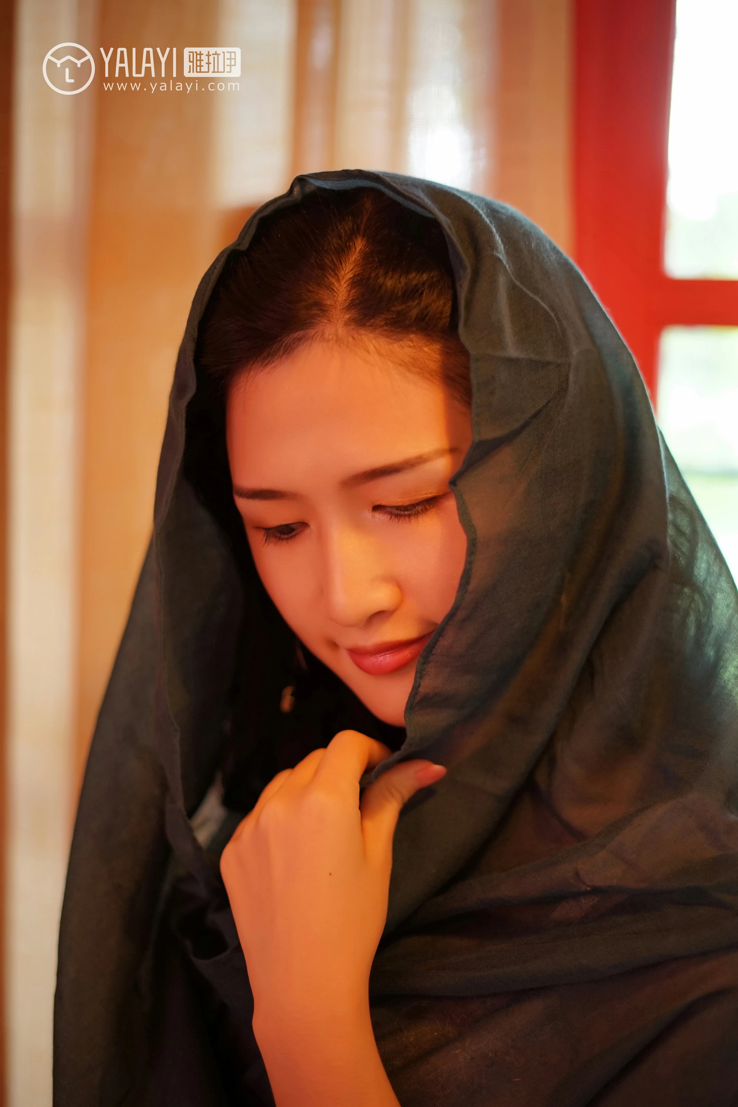 [YALAYI雅拉伊]NO.040 浮光掠影 半梦半醒 塔塔 吊带连衣裙加粉色蕾丝内衣性感私房写真集第13张