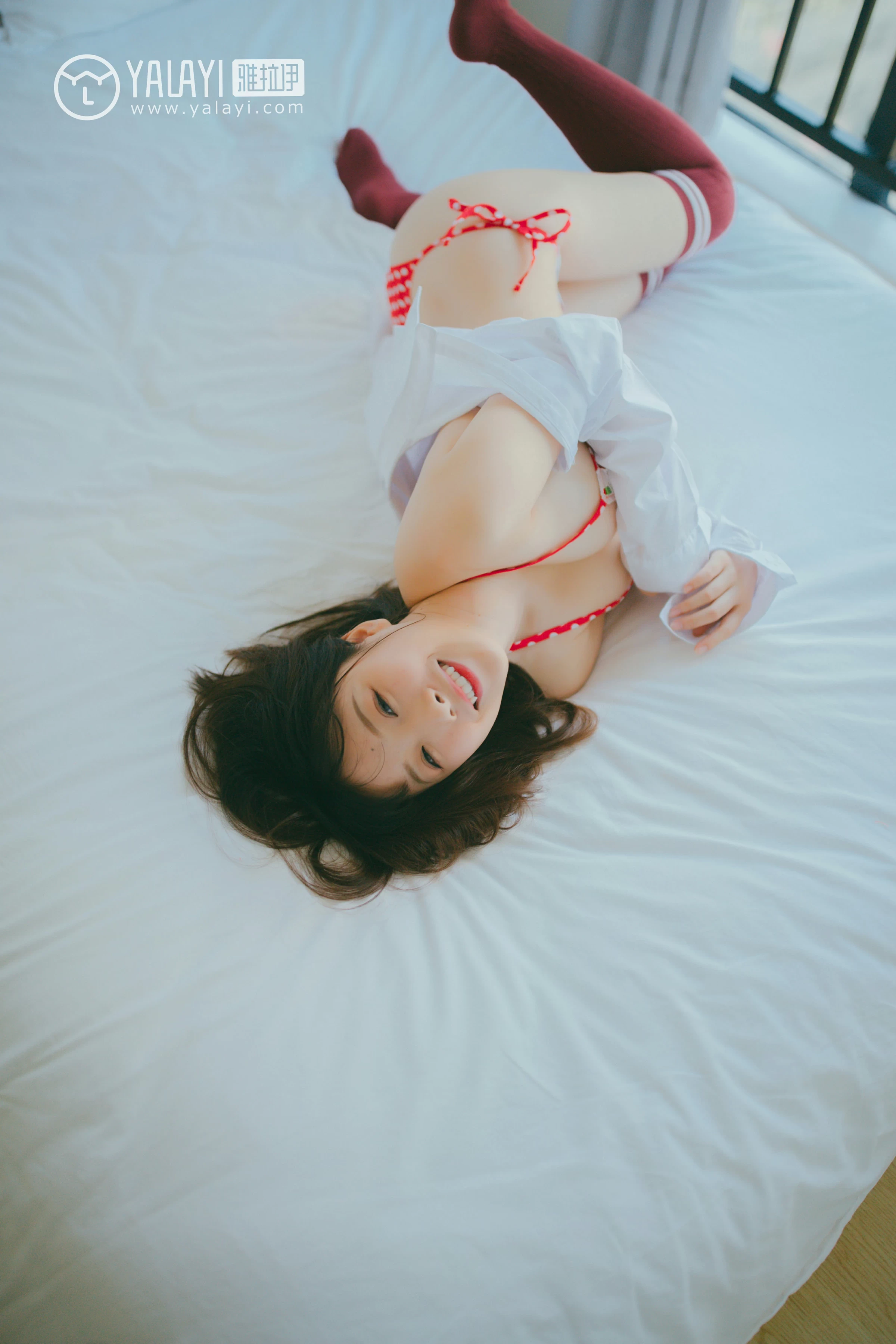 [YALAYI雅拉伊]NO.055 我一定会爱上你 南瓜南瓜 白色透视衬衫加红色情趣内衣性感私房写真集第15张