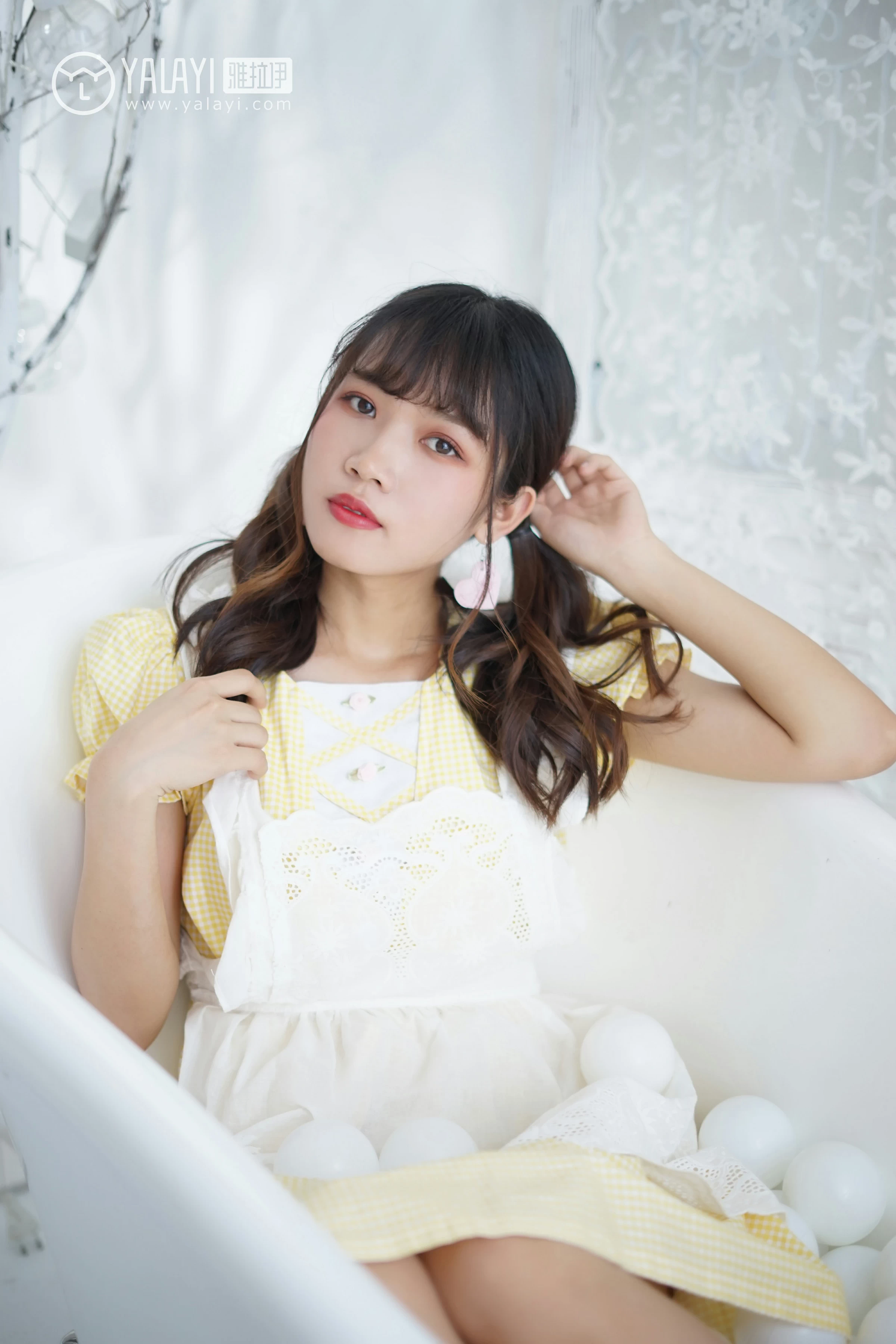 [YALAYI雅拉伊]NO.076 可爱女仆 公主小兔子 情趣制服连衣裙性感私房写真集第9张