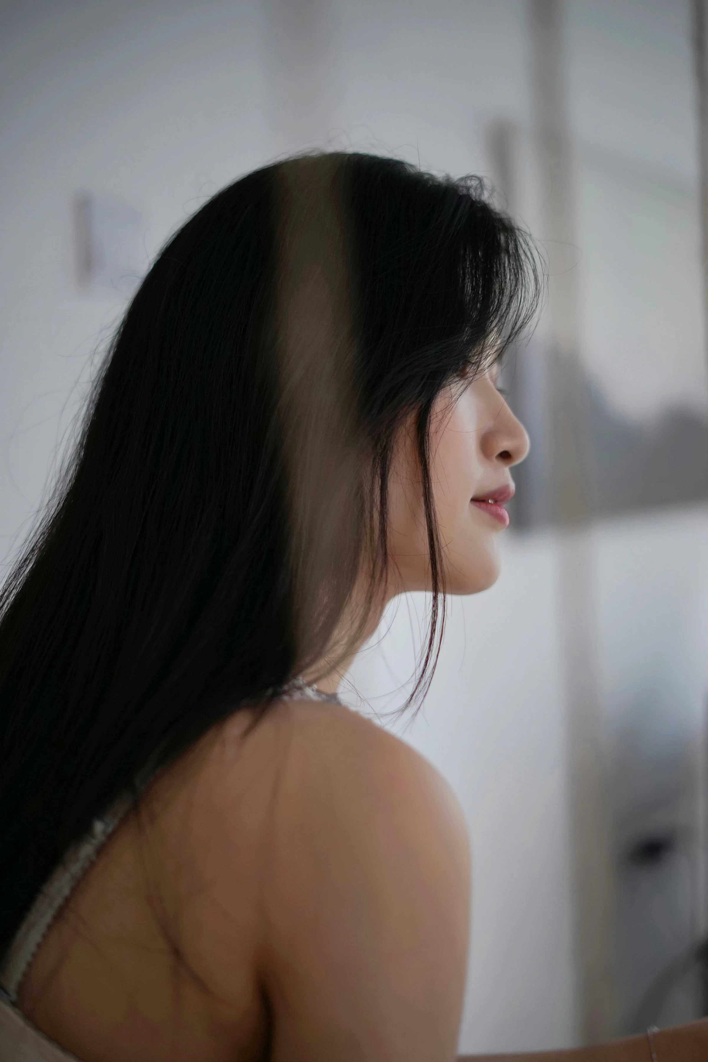 [YALAYI雅拉伊]NO.127 壹日 塔塔 白色吊带睡衣加蕾丝内衣性感私房写真集第13张