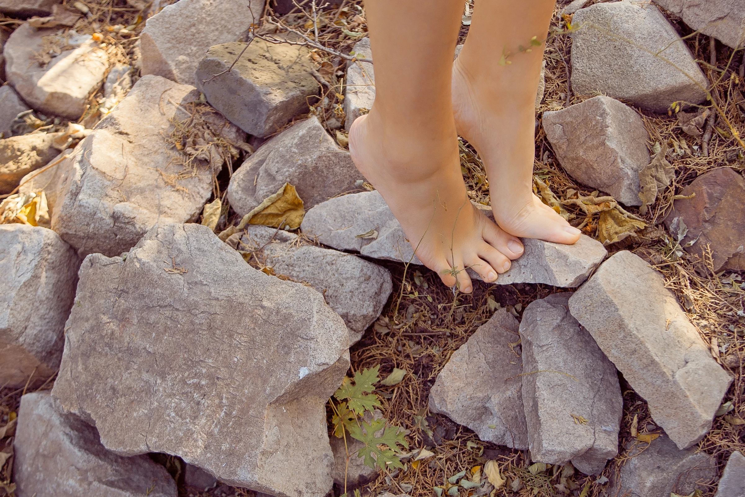 [YALAYI雅拉伊]NO.133 深山原野 熏儿 白色蕾丝内衣性感私房写真集第11张