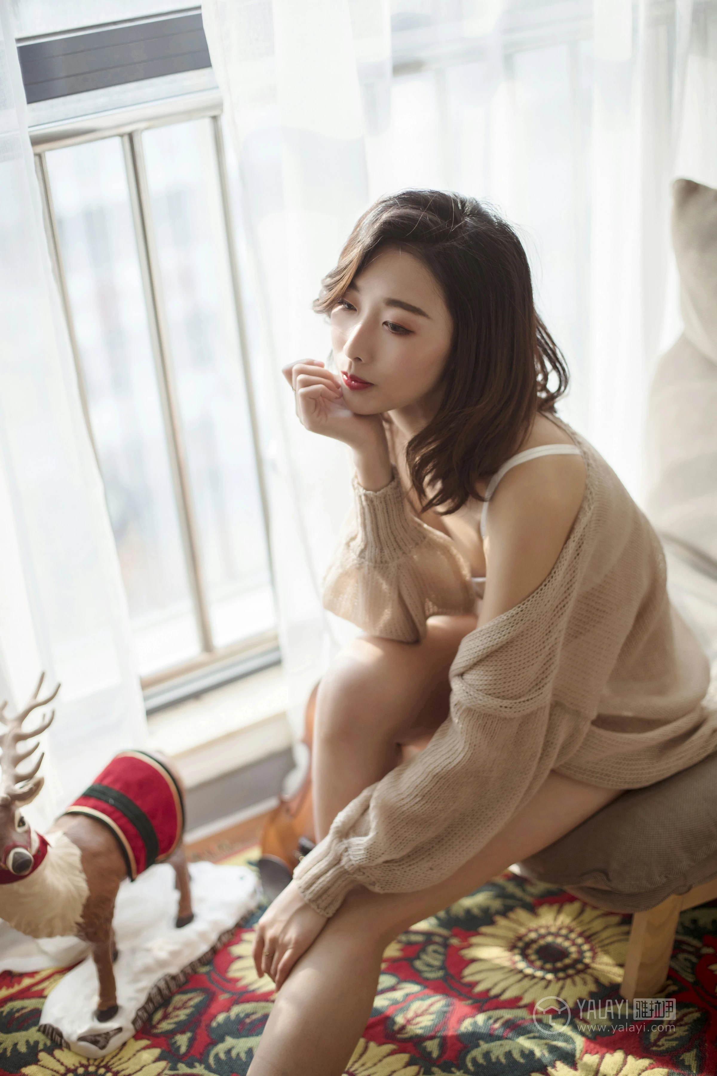 [YALAYI雅拉伊]NO.165 香粉佳人 佳佳 粉色镂空睡衣加白色透视情趣内衣性感私房写真集第4张