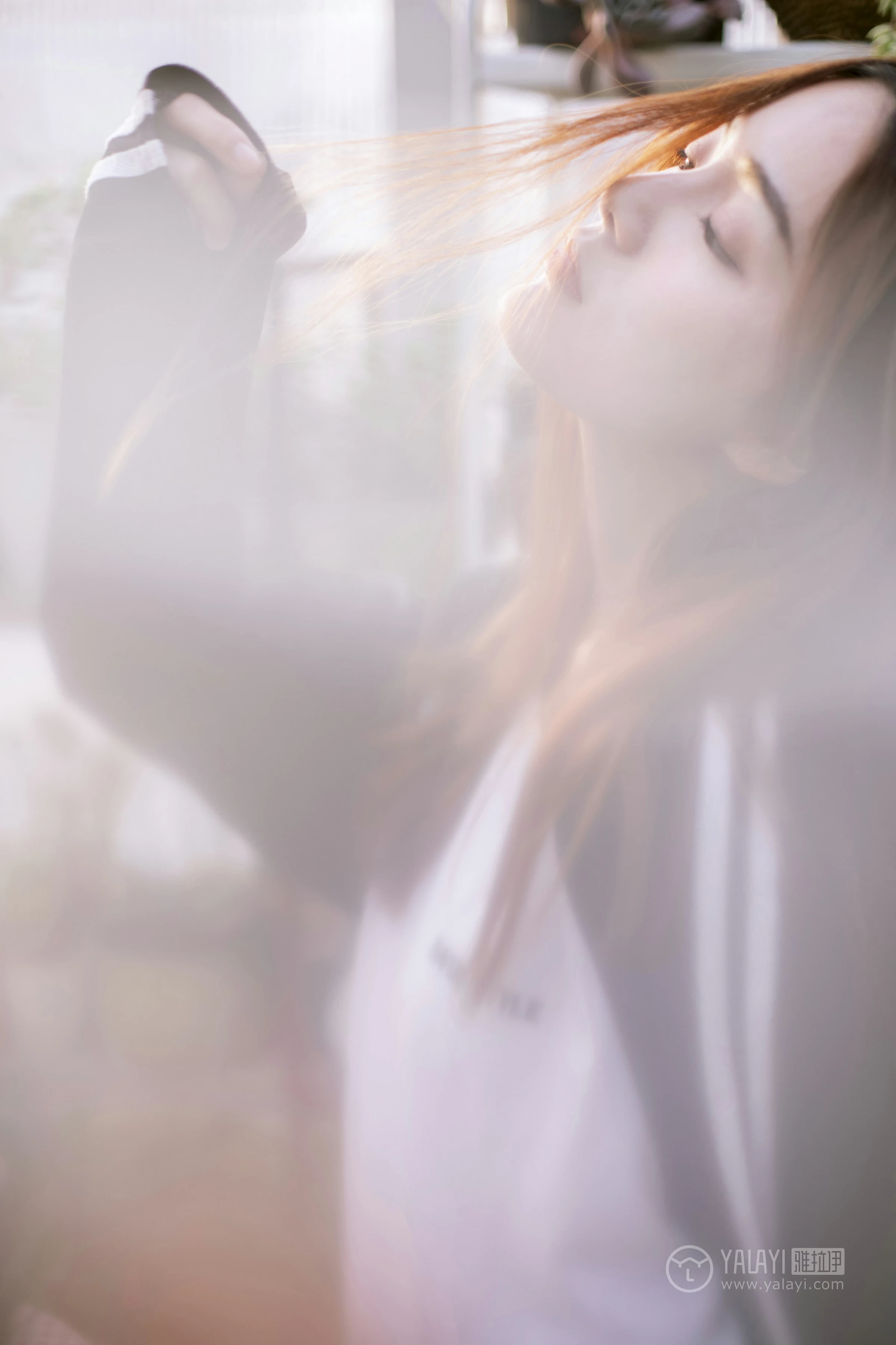 [YALAYI雅拉伊] No.180 我想有个花园 白日梦 黑白卫衣加紧身牛仔裤清纯可爱私房写真集第6张