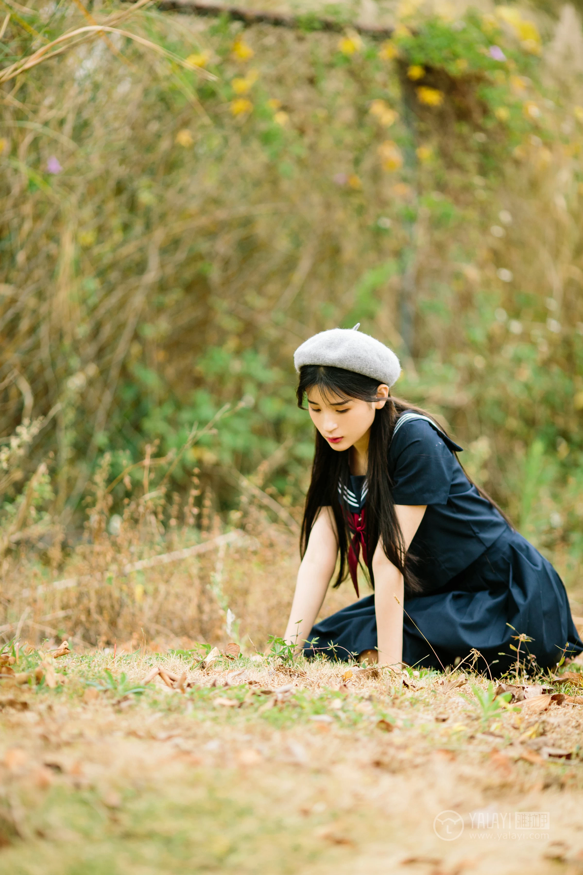 [YALAYI雅拉伊]No.189 青涩岁月 阿惜 蓝色情趣高中女生制服加短裙性感私房写真集第6张