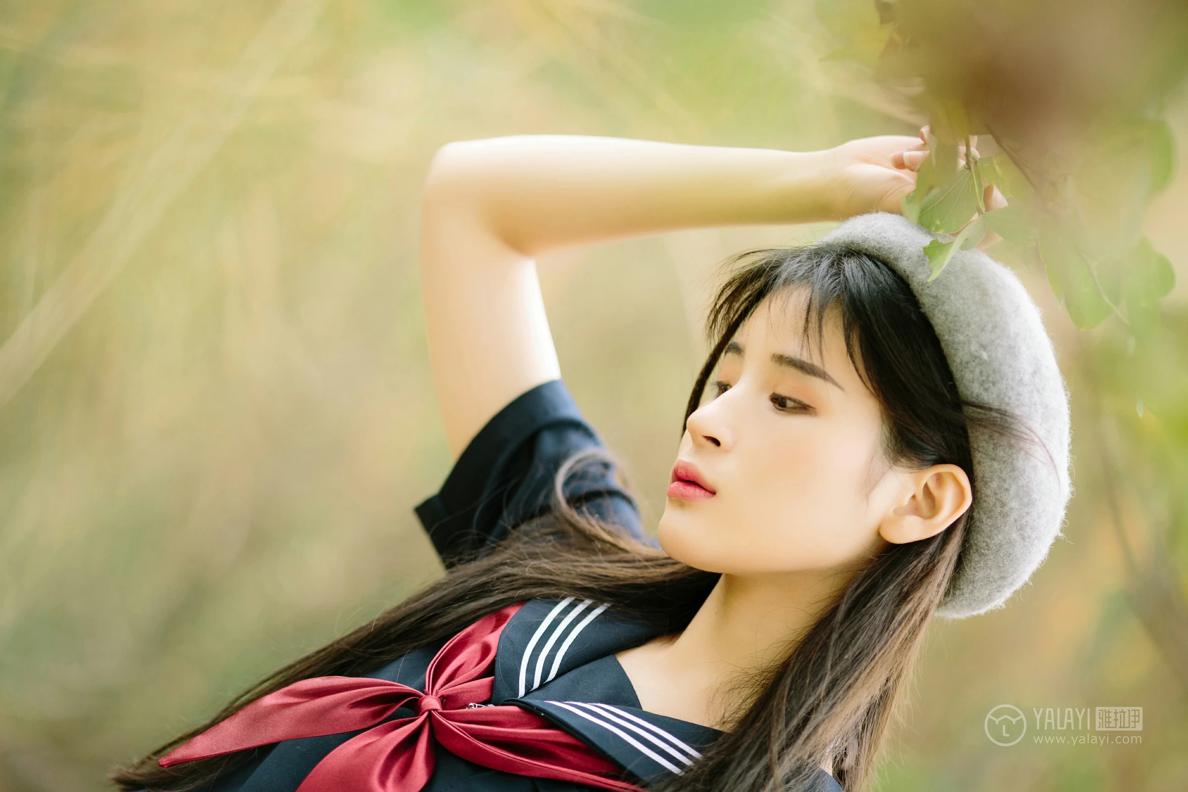 [YALAYI雅拉伊]No.189 青涩岁月 阿惜 蓝色情趣高中女生制服加短裙性感私房写真集第11张