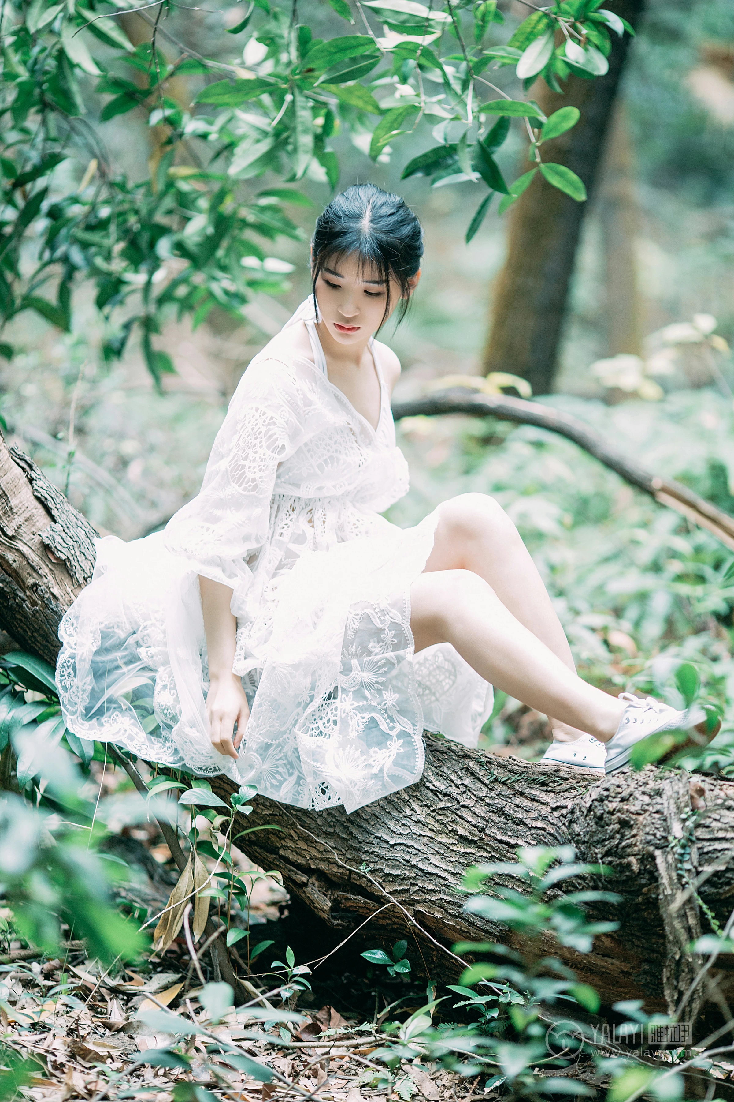 [YALAYI雅拉伊]No.194 仙乐飘飘 阿惜 白色透视镂空连衣裙加白色内衣性感私房写真集第9张