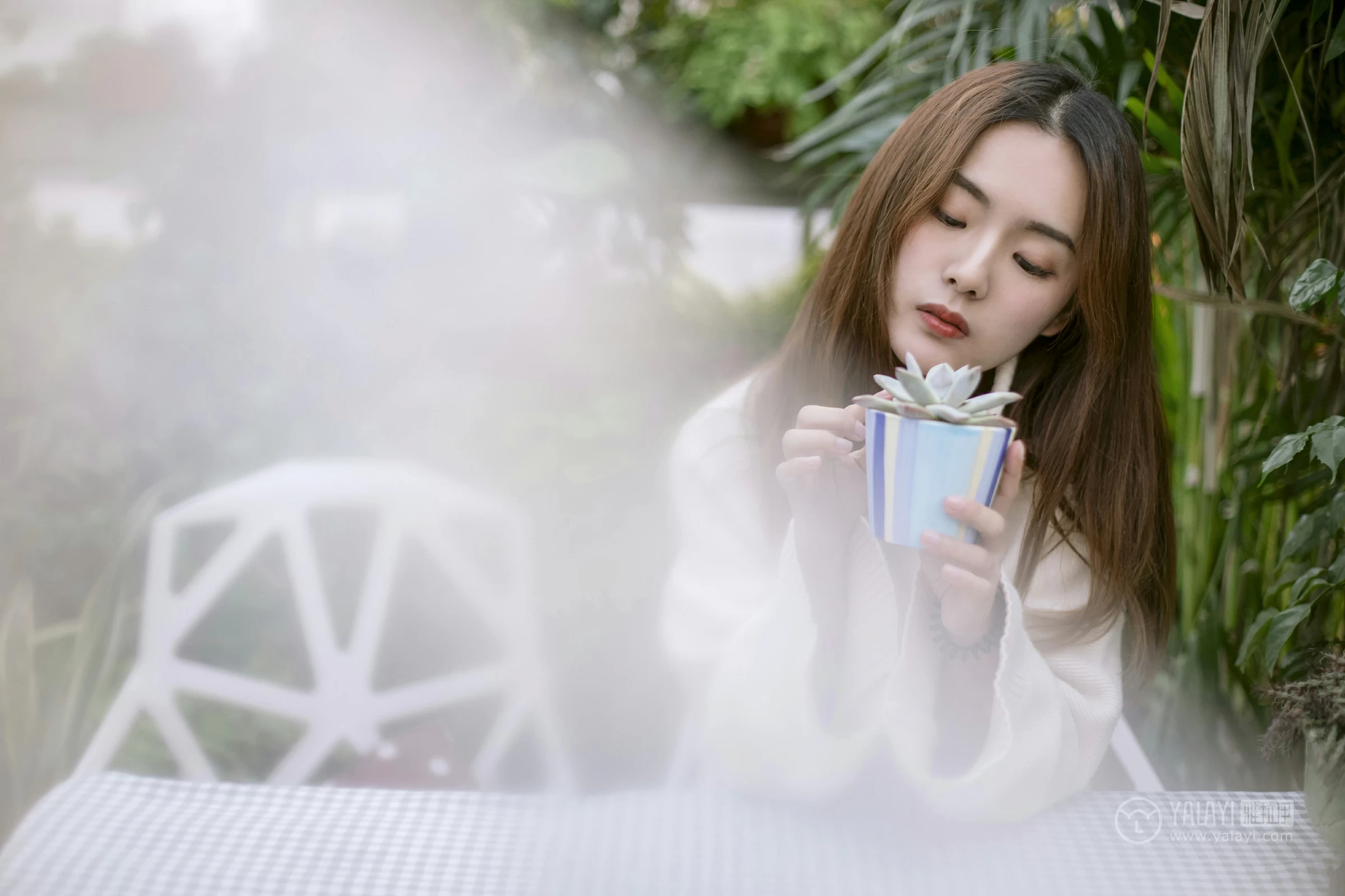 [YALAYI雅拉伊]No.209 温柔的你 白日梦 白色连身毛衣清新私房写真集第4张