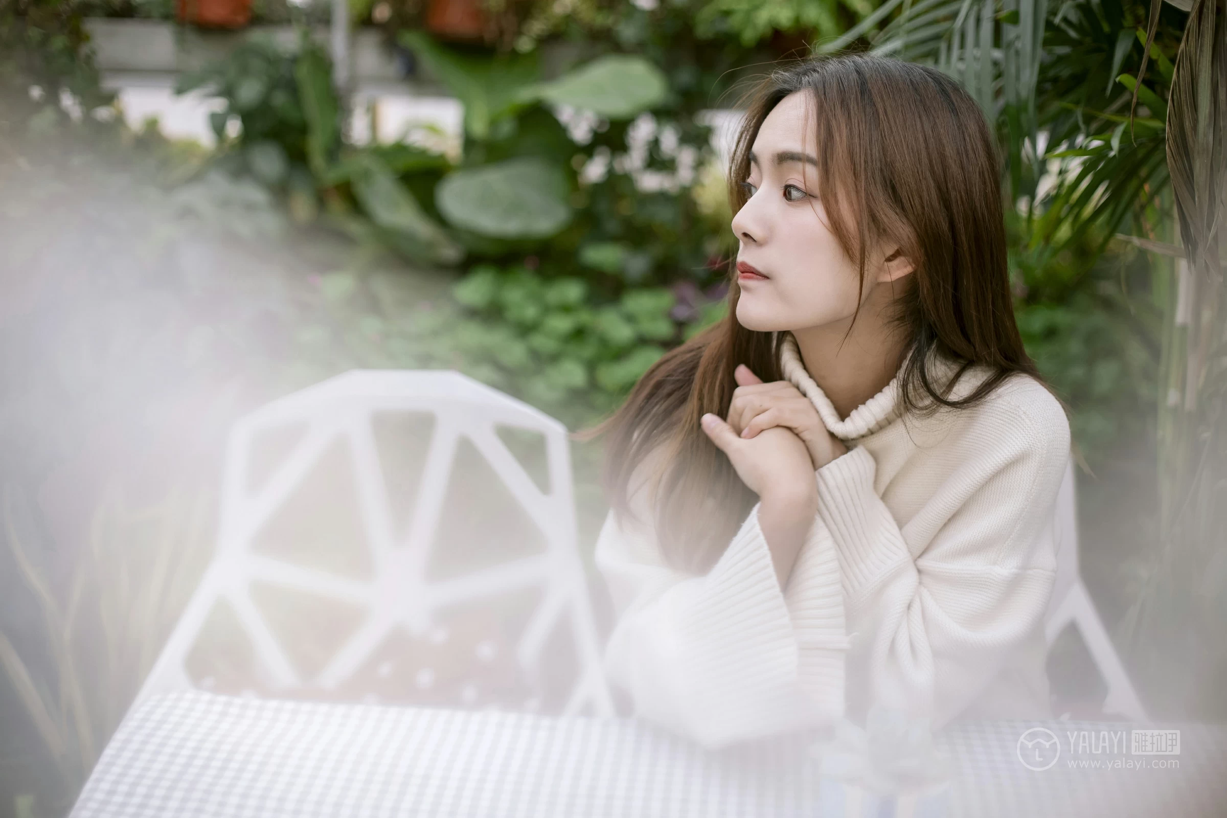 [YALAYI雅拉伊]No.209 温柔的你 白日梦 白色连身毛衣清新私房写真集第4张