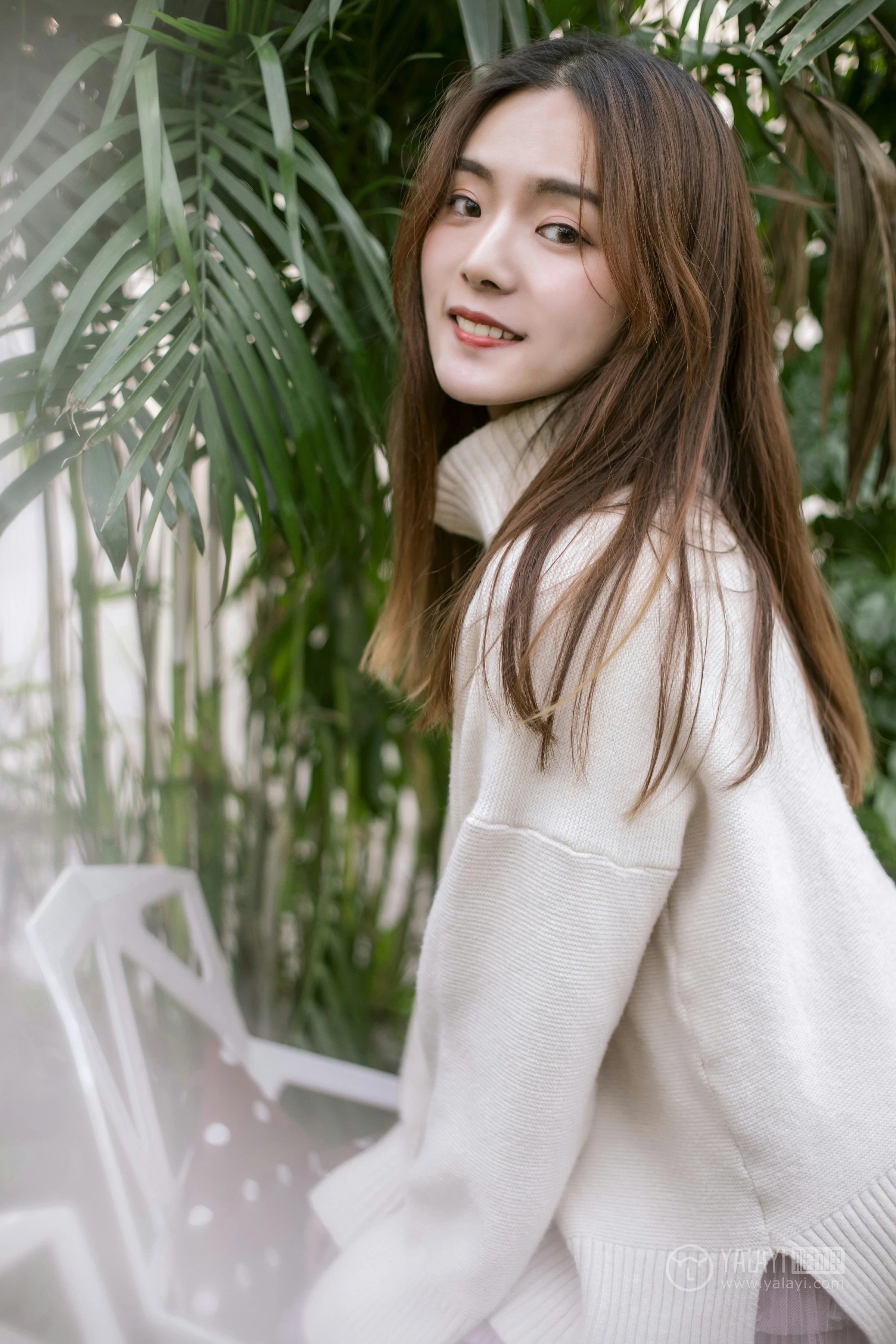 [YALAYI雅拉伊]No.209 温柔的你 白日梦 白色连身毛衣清新私房写真集第6张