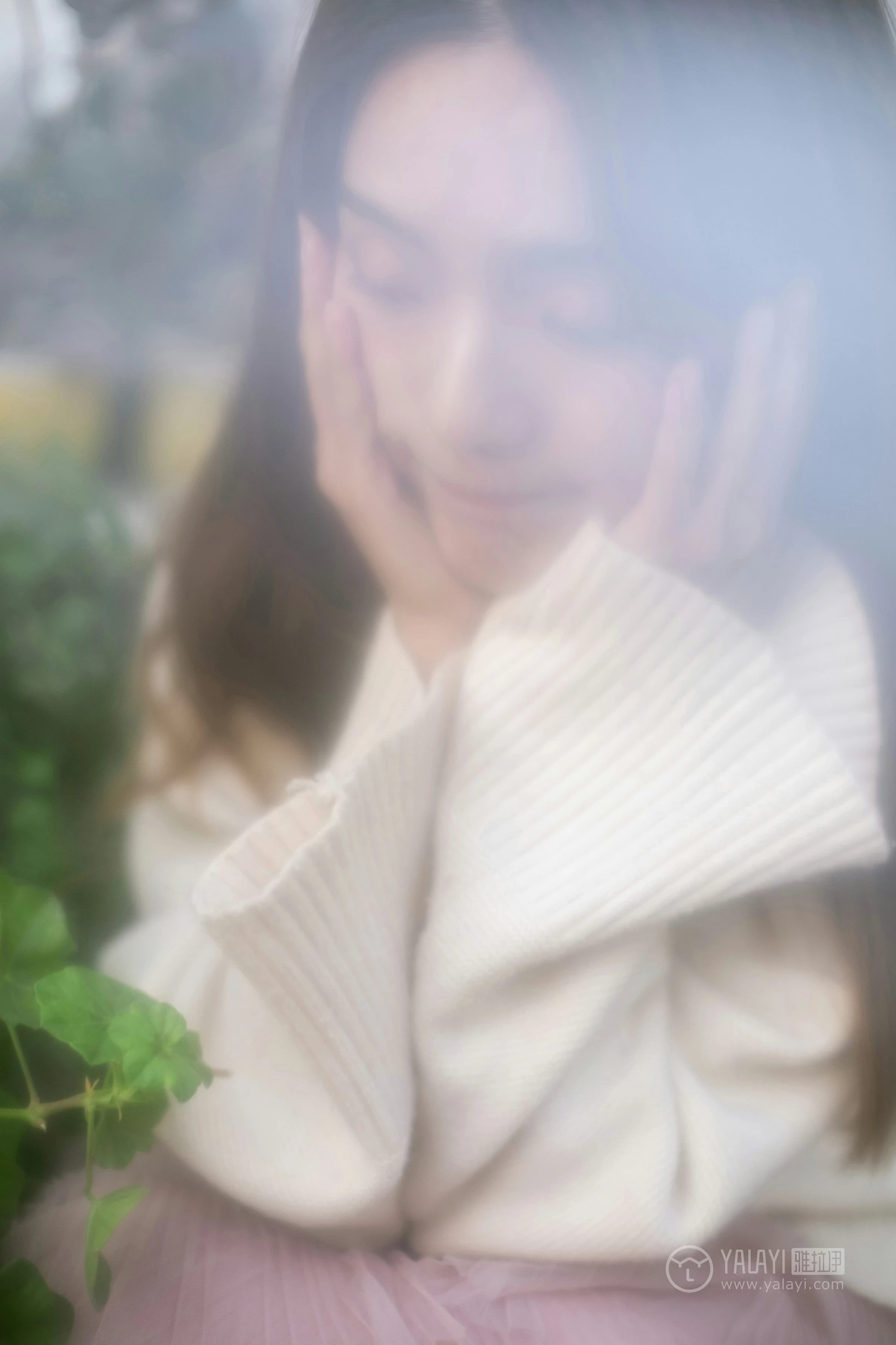 [YALAYI雅拉伊]No.209 温柔的你 白日梦 白色连身毛衣清新私房写真集第12张
