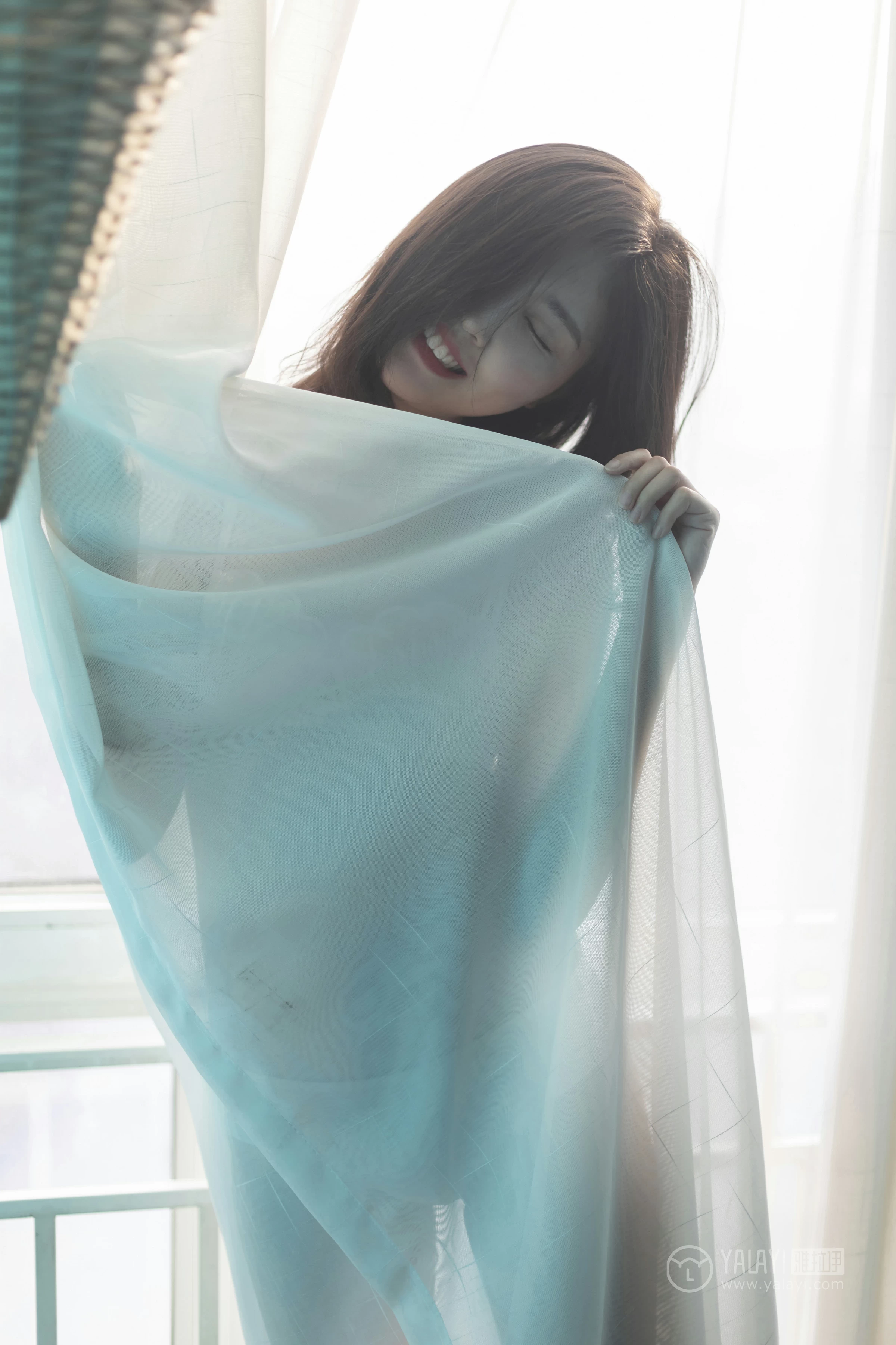 [YALAYI雅拉伊]No.224 绝色阳光 仓儿 白色蕾丝内衣性感私房写真集第12张