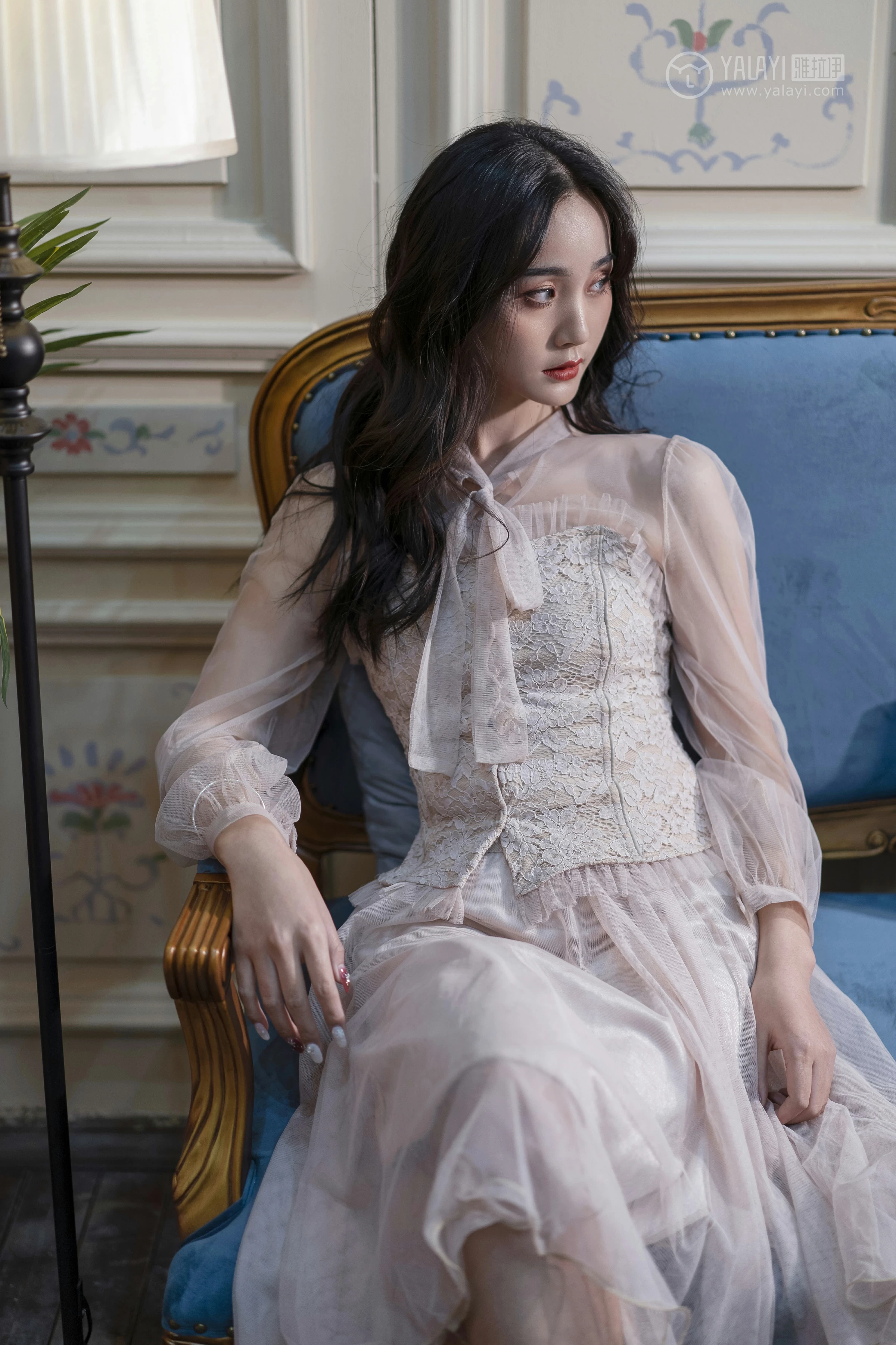 [YALAYI雅拉伊]No.227 蓝月 项兴咏 粉色透视镂空连衣裙性感私房写真集第2张