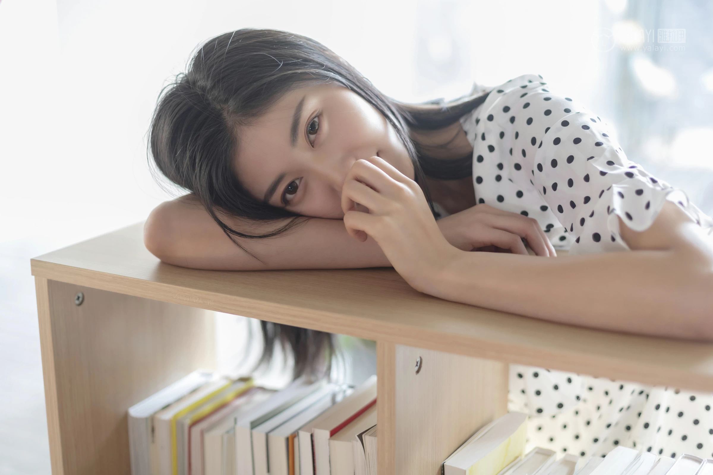 [YALAYI雅拉伊]No.264 波点女孩儿 乔妹儿 白色透视连衣裙居家私房写真集第10张