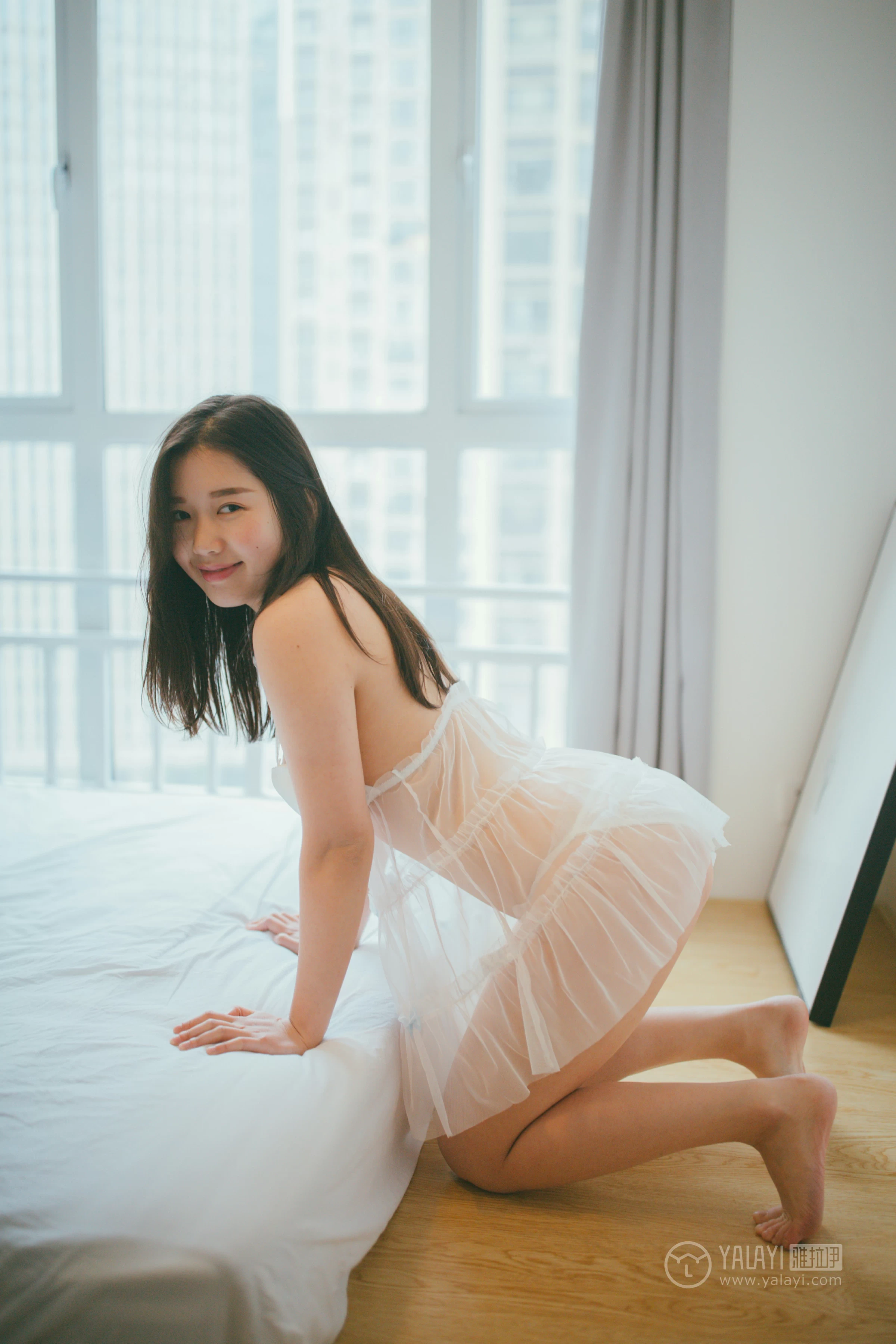 [YALAYI雅拉伊]No.271 小日子 奈奈酱 白色性感情趣女仆制服私房写真集第14张