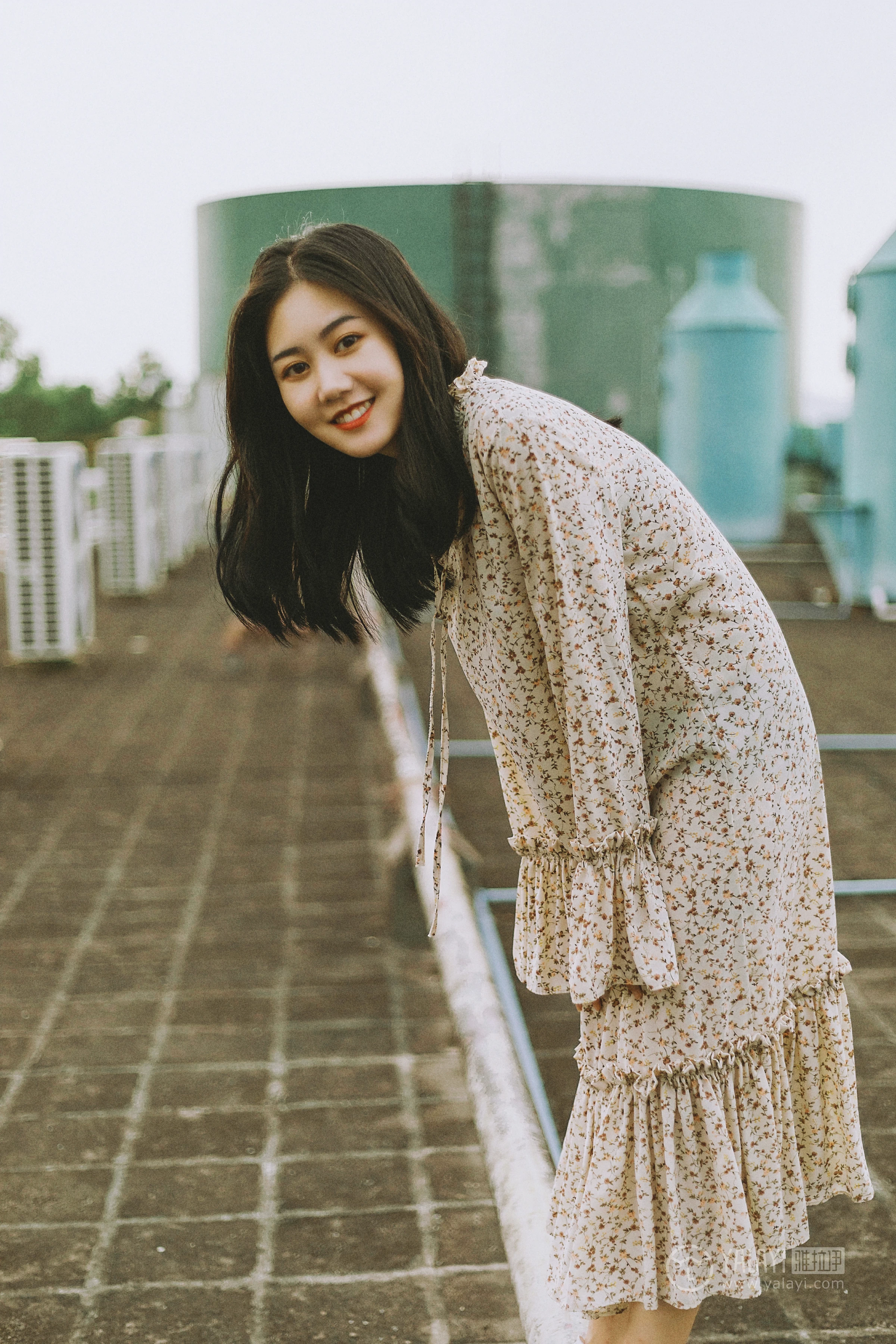 [YALAYI雅拉伊] No.274 芳华 喜儿 蓝色卫衣与白色透视短裙性感私房写真集第7张
