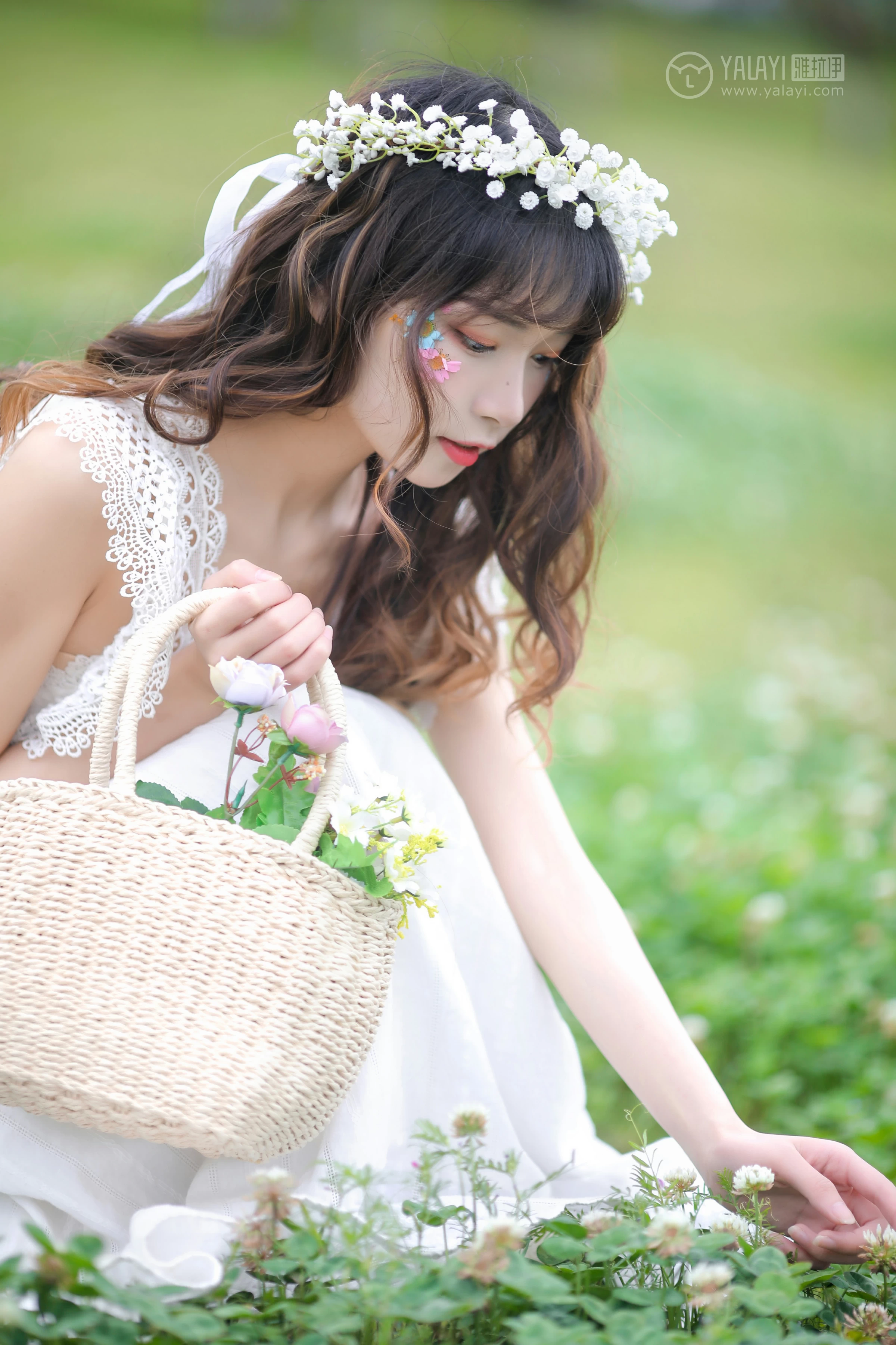 [YALAYI雅拉伊]No.303 花仙 花儿 白色镂空连衣裙与白色芭蕾舞裙性感私房写真集第10张