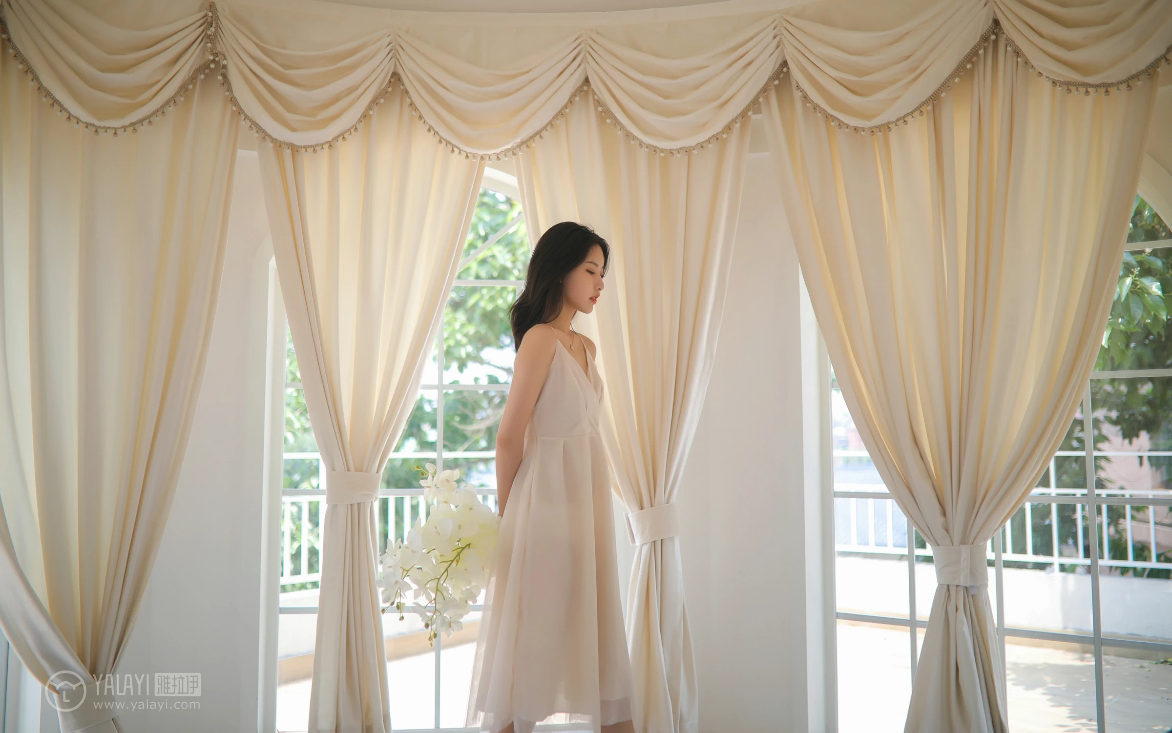 [YALAYI雅拉伊]No.310 听风 白璐 仙气飘飘 白色吊带连衣裙性感私房写真集第10张