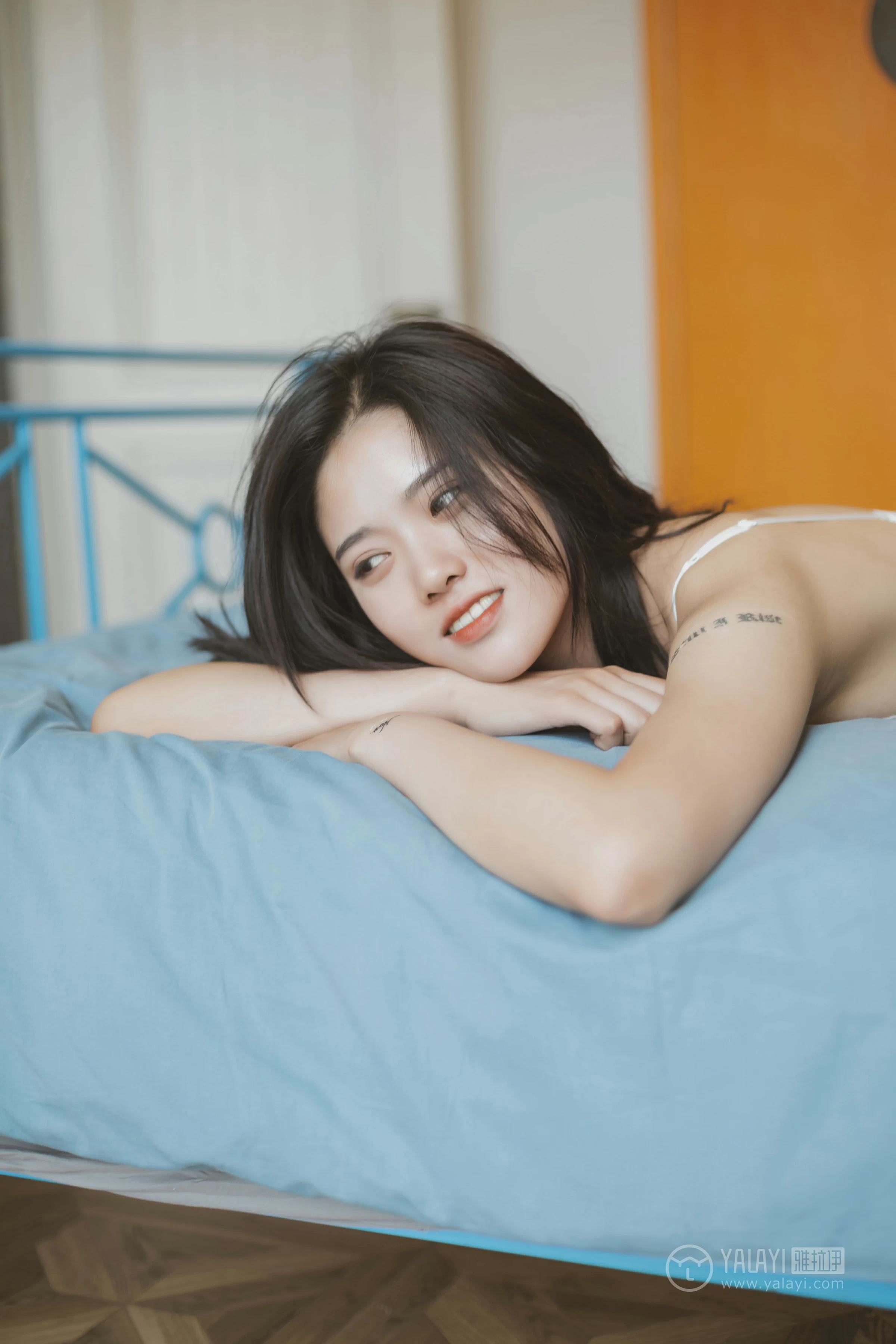 [YALAYI雅拉伊]No.344 情绪断片 荔子 白色蕾丝内衣性感私房写真集第15张