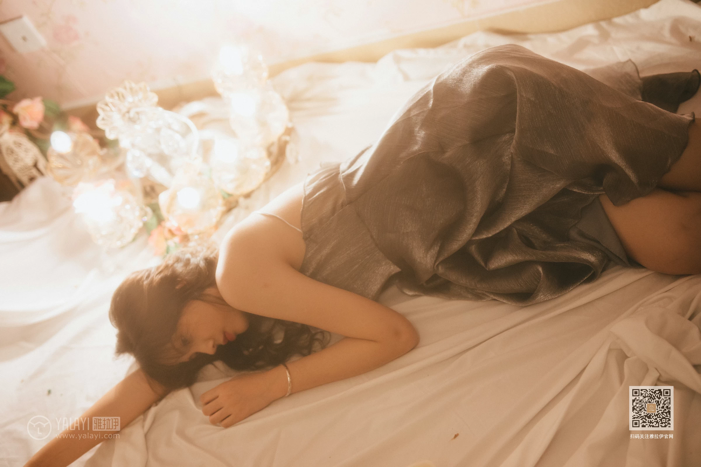 [YALAYI雅拉伊]No.391 撩拨 静儿 白色透视蕾丝内衣加安全短裤性感私房写真集第9张