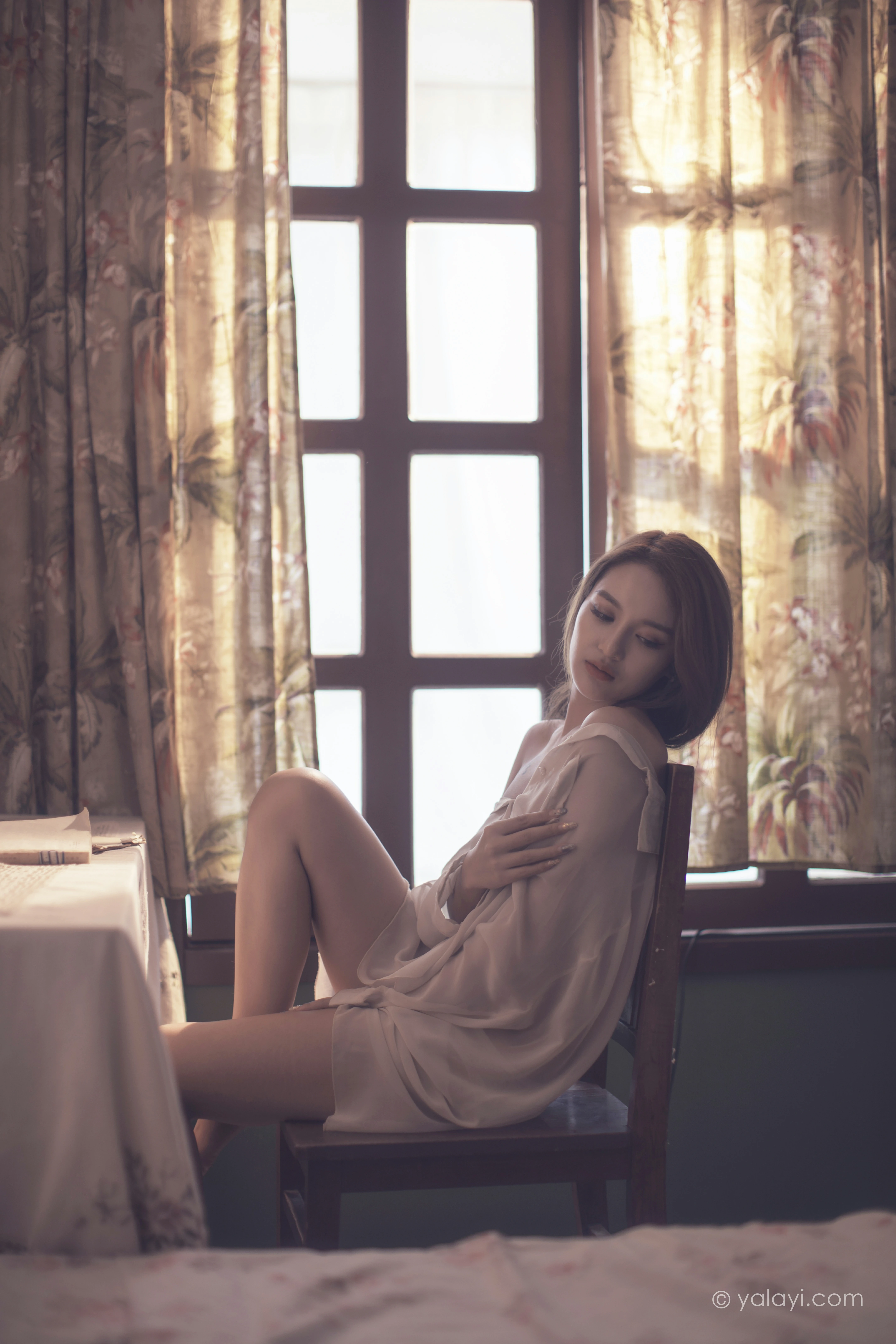 [YALAYI雅拉伊]NO.803 若有思 梓杨 白色透视衬衫居家性感私房写真集第10张