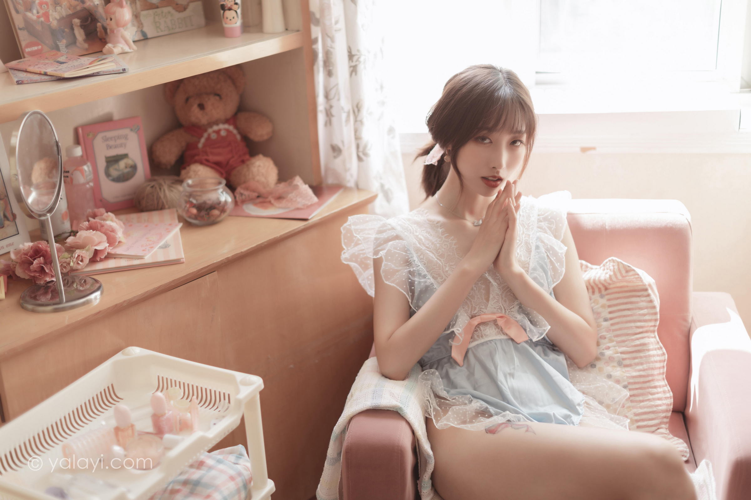 [YALAYI雅拉伊]2022.03.23 佳人有约 佳佳 透视情趣睡衣居家性感私房写真集第2张