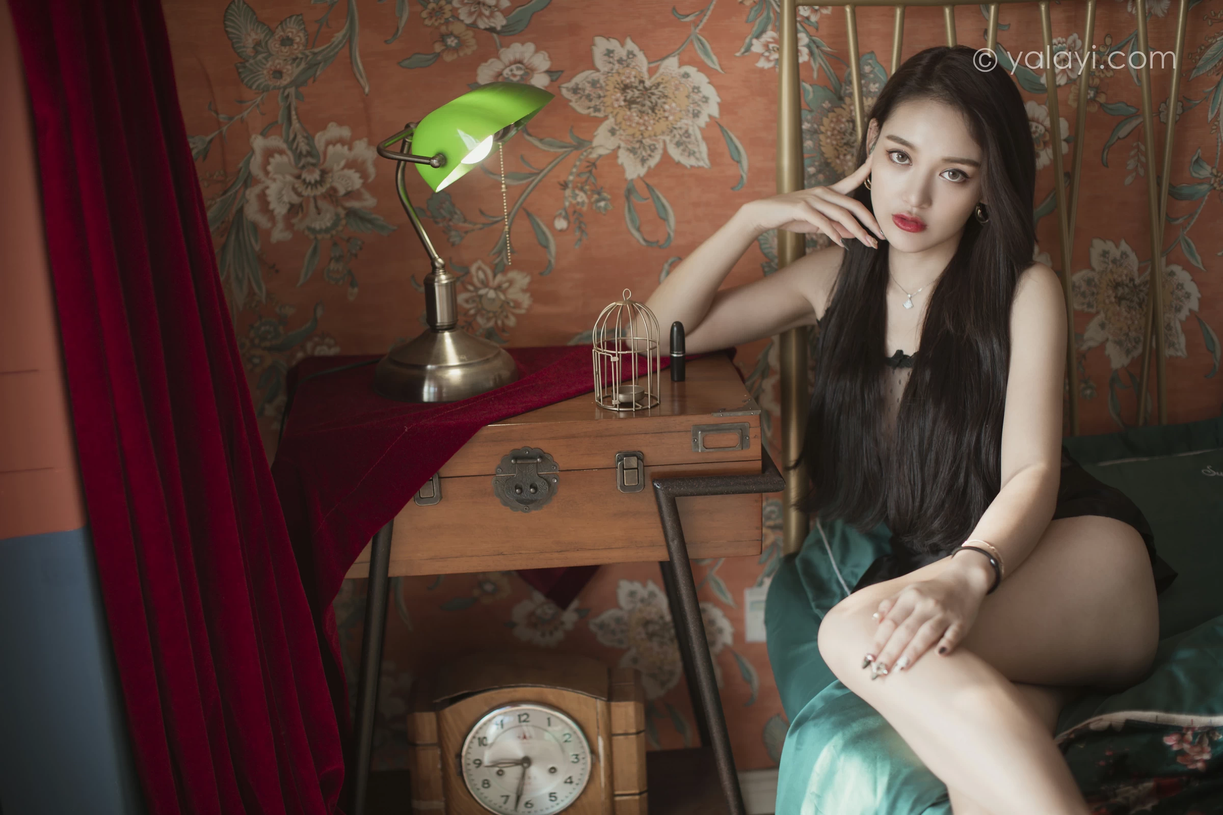 [YALAYI雅拉伊]NO.721 《面纱》 刘子炀 黑色透视情趣连体内衣性感私房写真集第1张