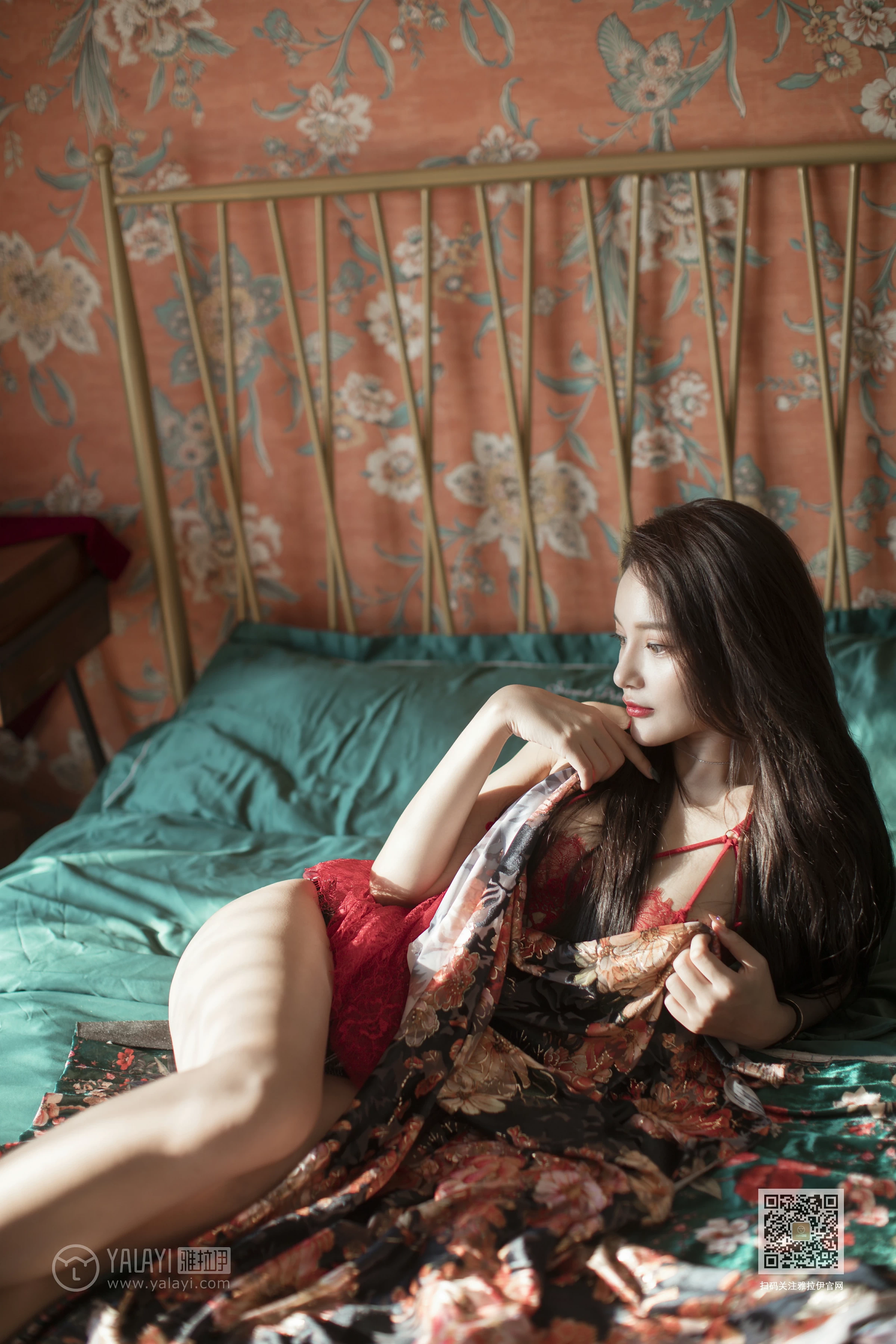 [YALAYI雅拉伊]Vol.458 锦秀奇缘 刘子炀 红色透视情趣内衣性感私房写真集第8张