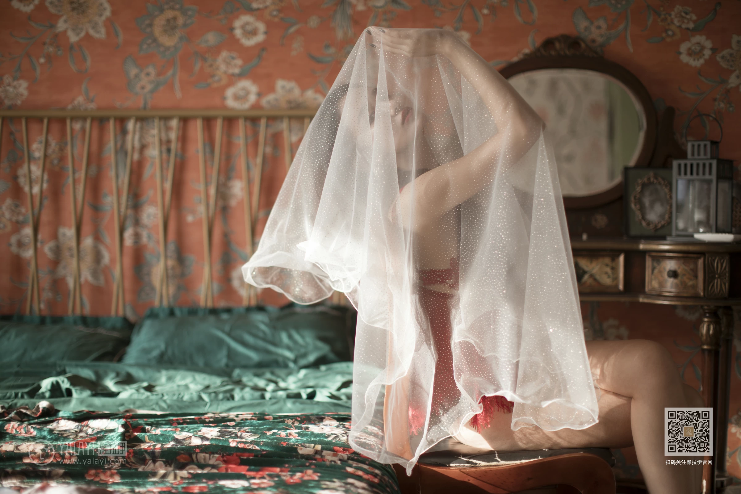 [YALAYI雅拉伊]Vol.458 锦秀奇缘 刘子炀 红色透视情趣内衣性感私房写真集第15张